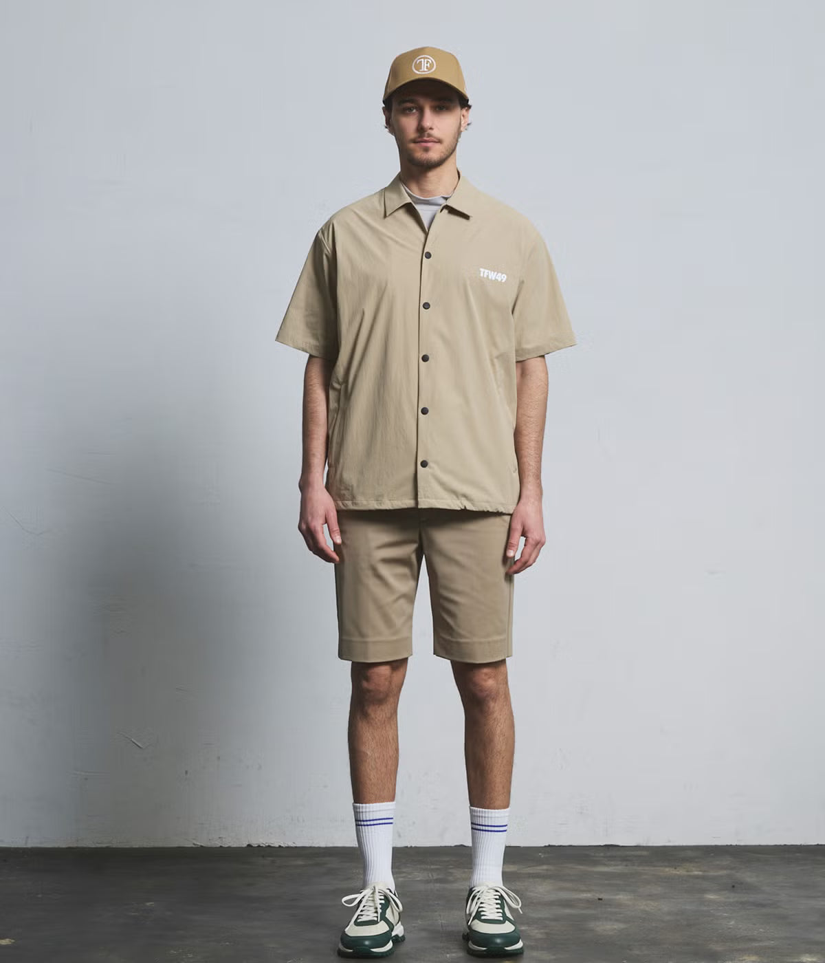 TFW49 LIGHT COACH JACKET BEIGE