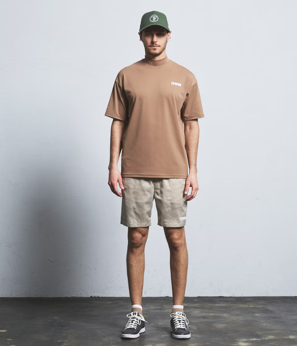 RELAX MOCK NECK T