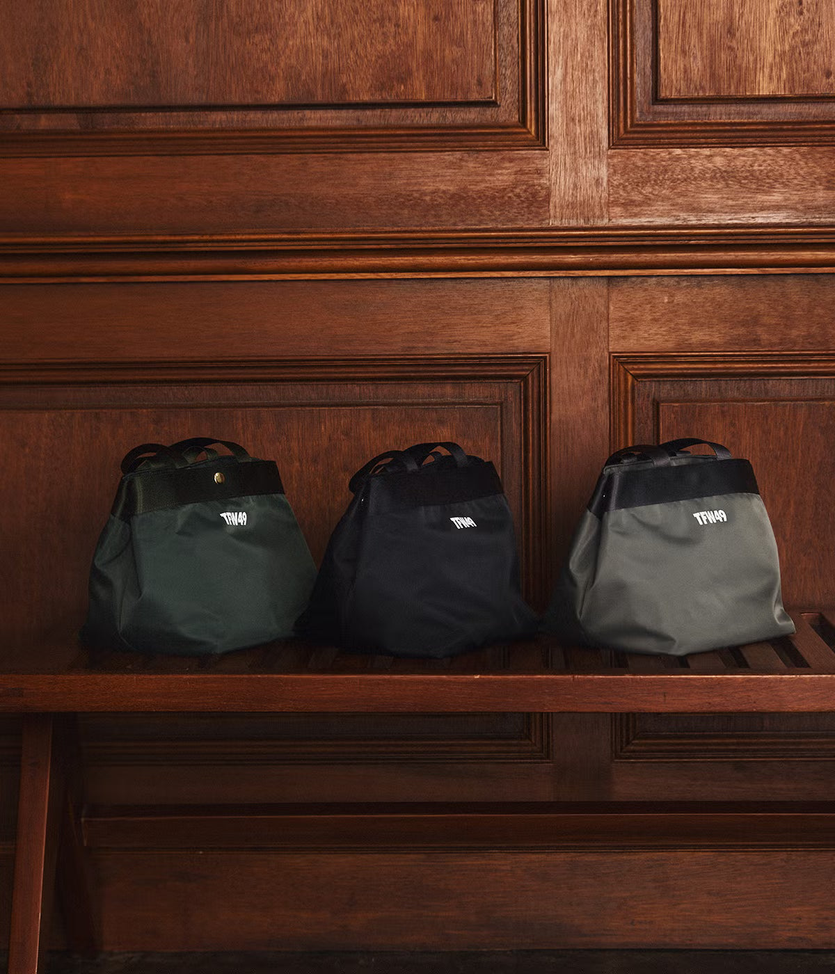 TFW49 BOAT SHAPE ROUND BAG