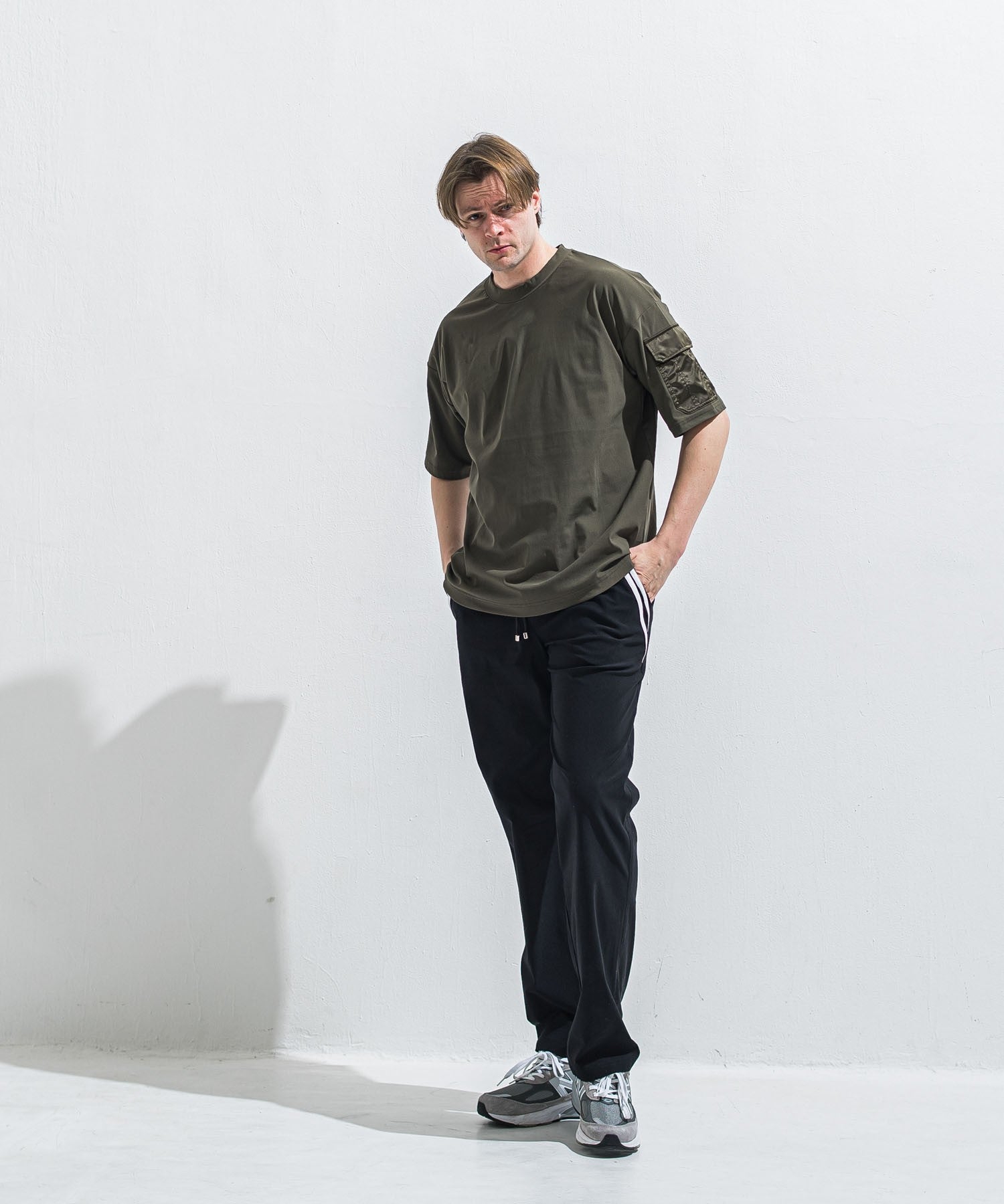RESOUND CLOTHING リサウンドクロージング militaryPocket nylon OVER TEE RC40-T-008 KHAKI