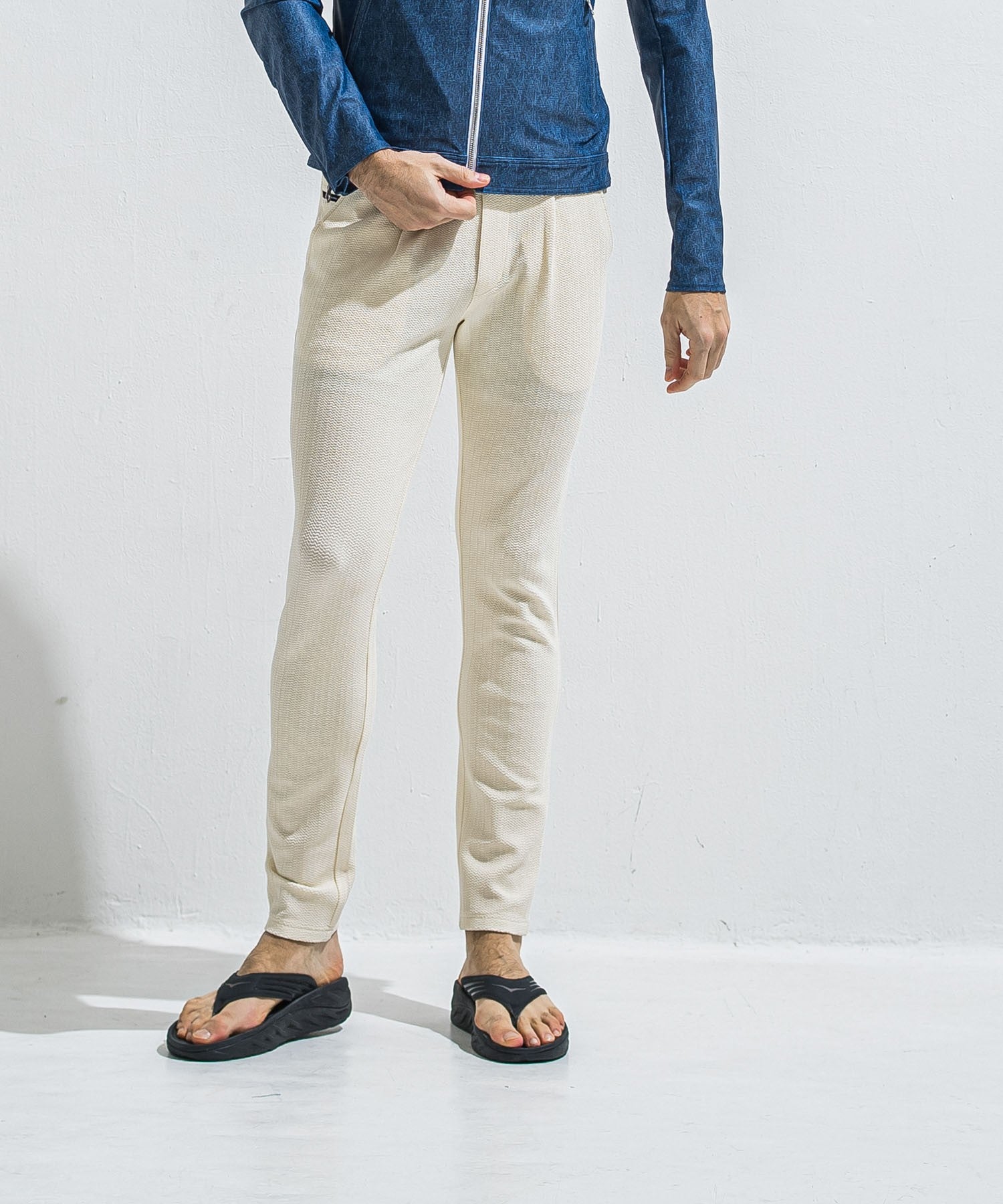CHRIS EASY TUCK PANTS 40th