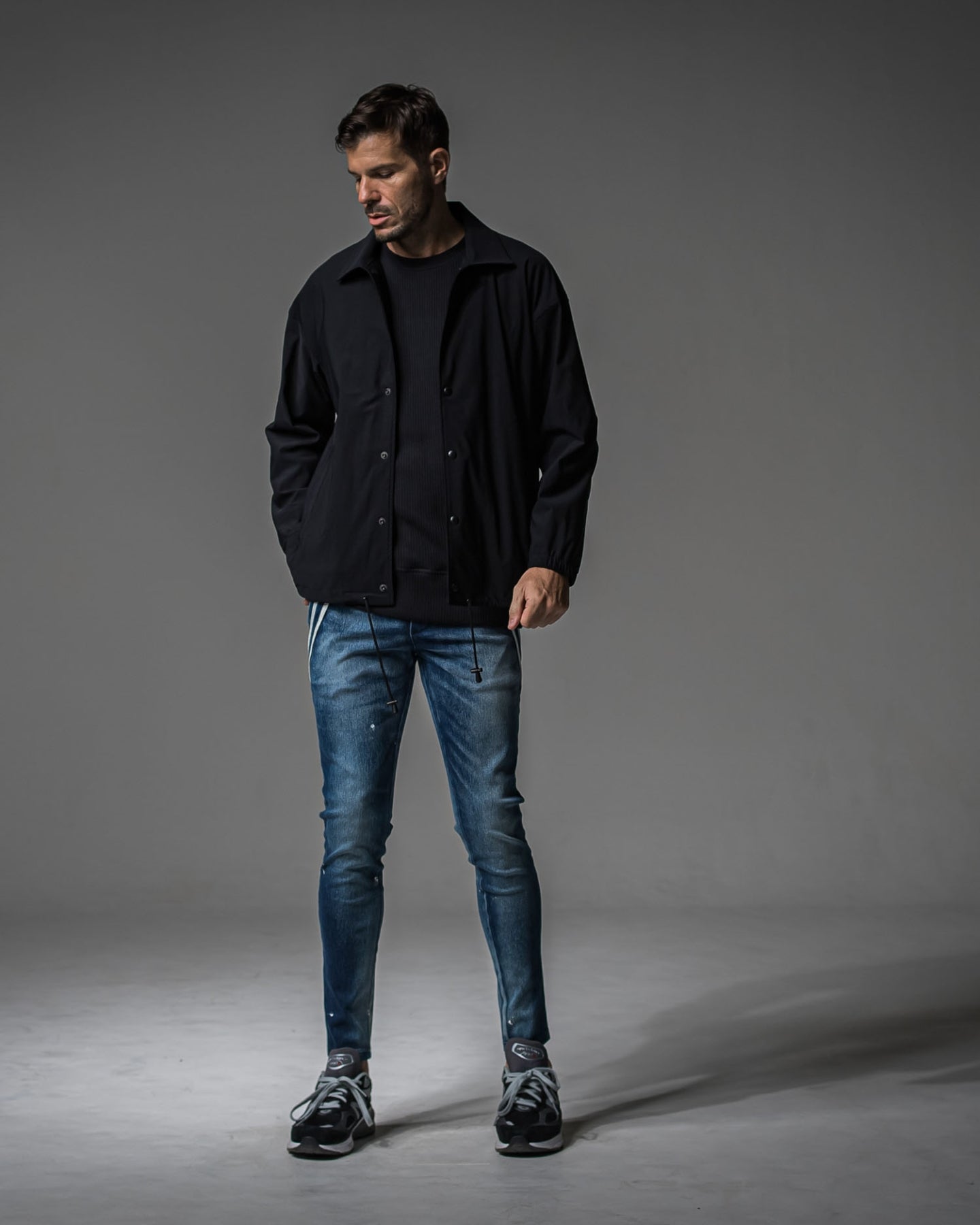 NYLON COACH JACKET BLACK RC-37-JK-009
