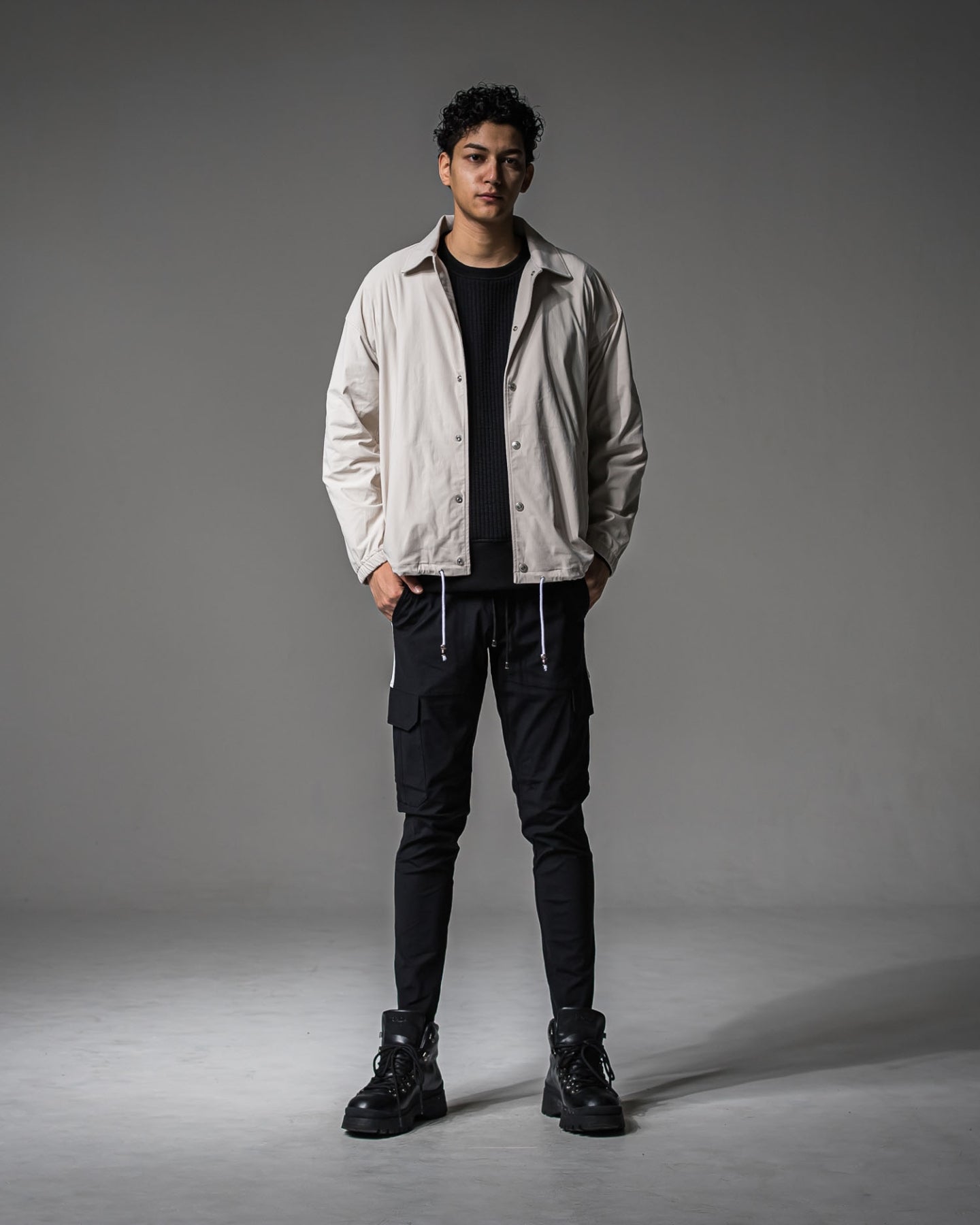 NYLON COACH JACKET GREYGE RC-37-JK-009