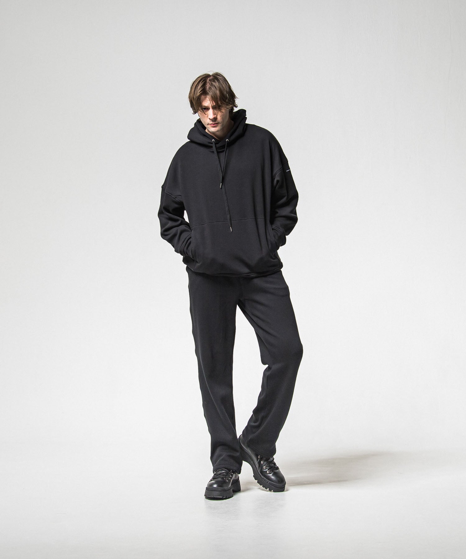 velours fleece WIDE TUCK PANTS