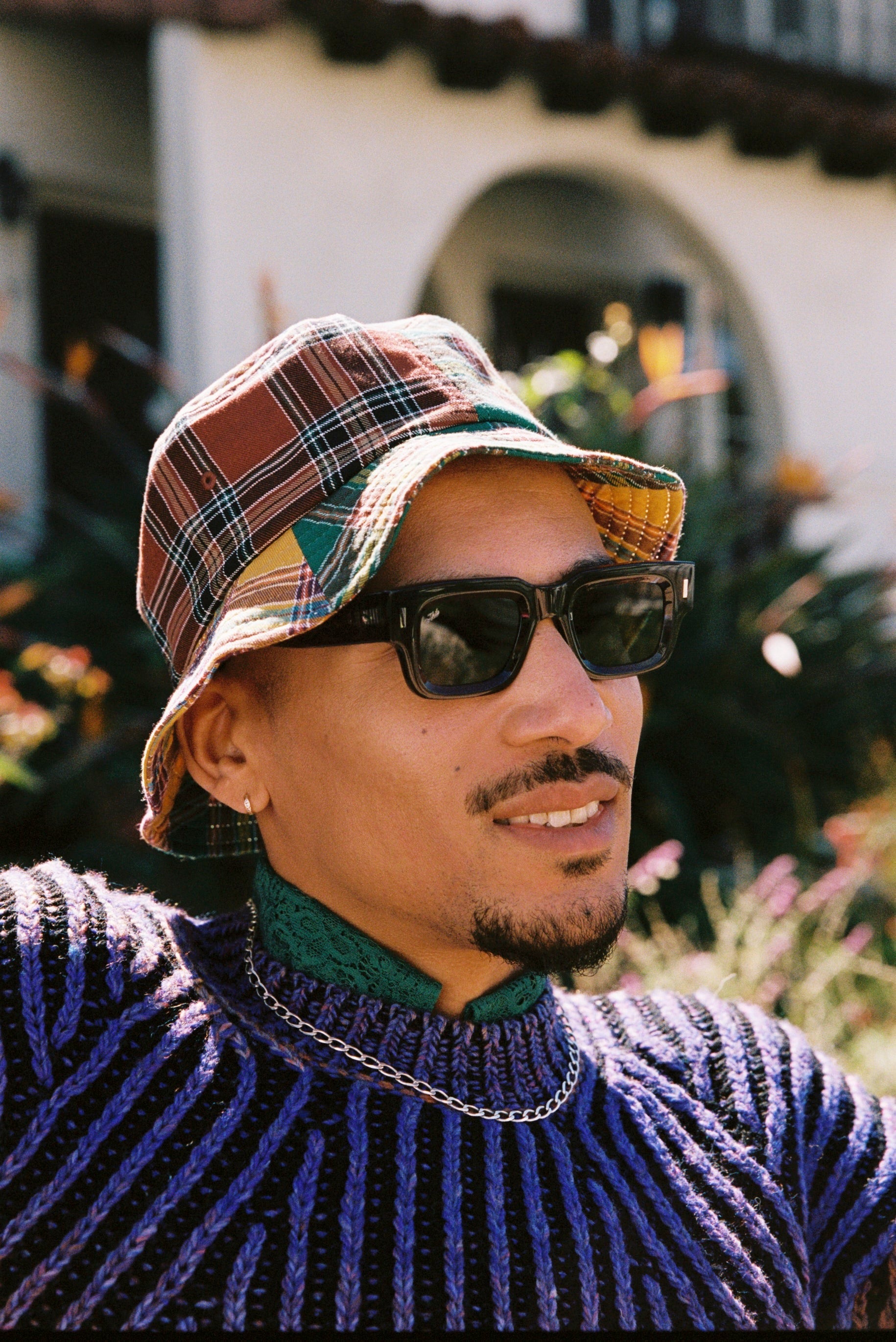 Ares Essentials 2125 01 01 サングラス / BLACK×BLACK