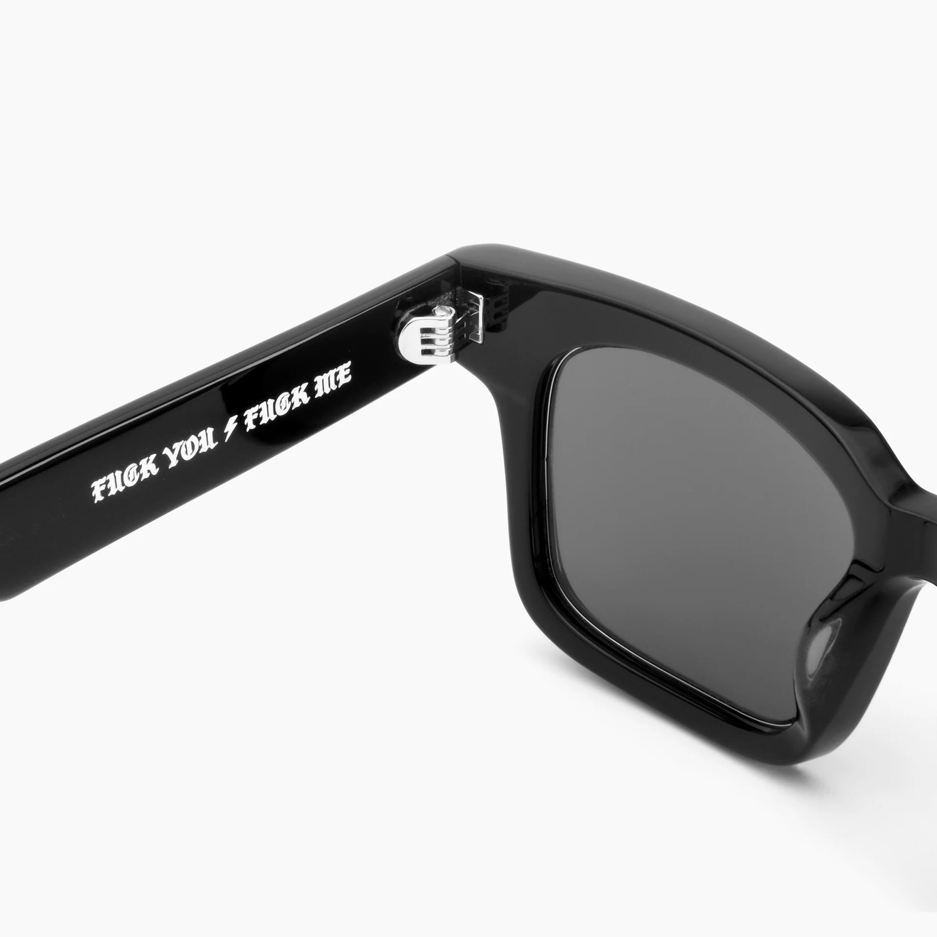 P16 for Powerplant Black / Black 2312 01 01