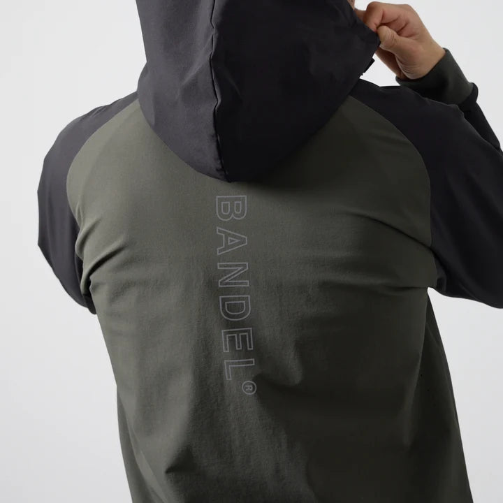 BANDEL GOLF シェルパーカー