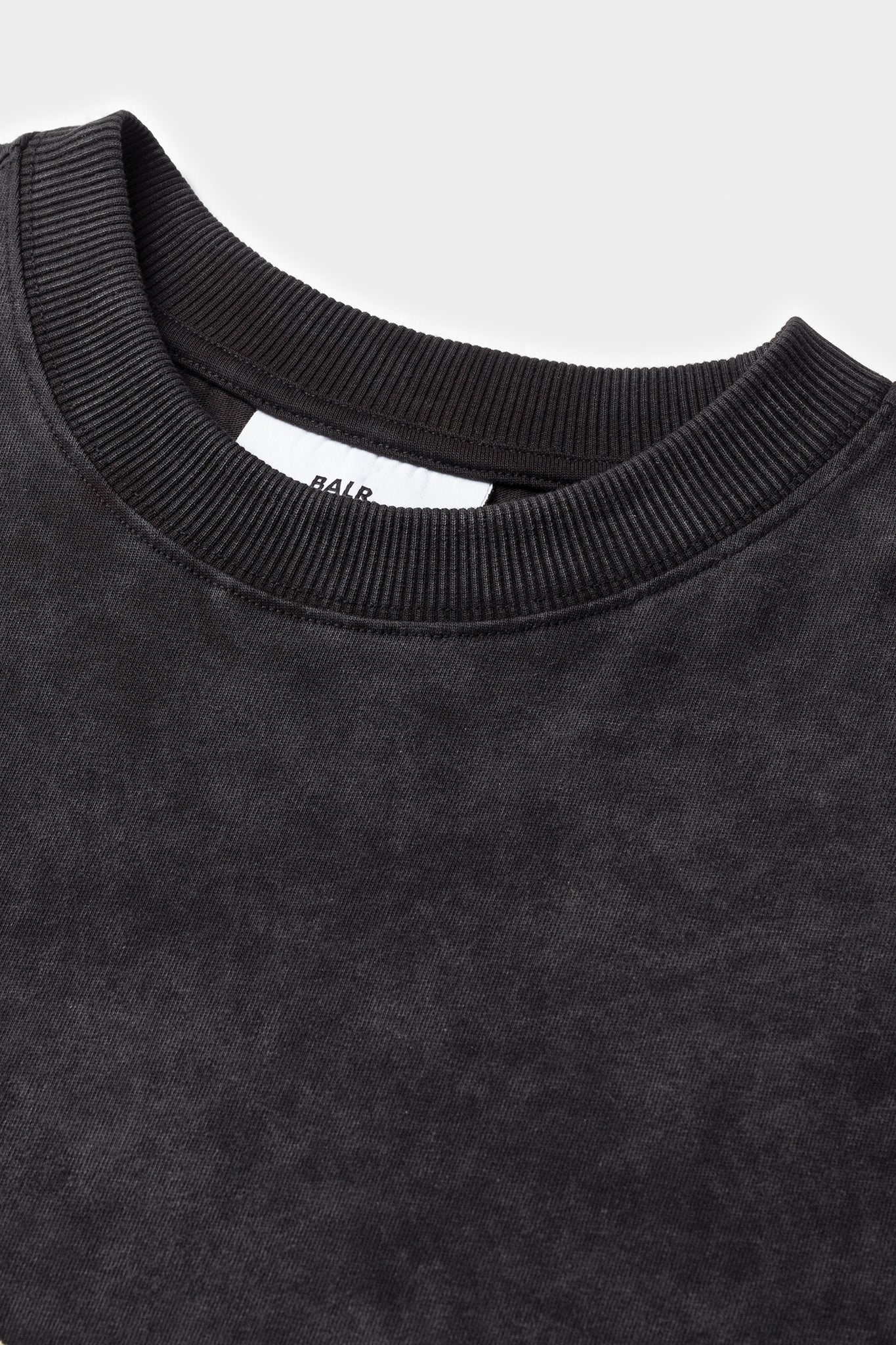 BALR. URBAN WASHED BOX T-SHIRT-JET BLACK