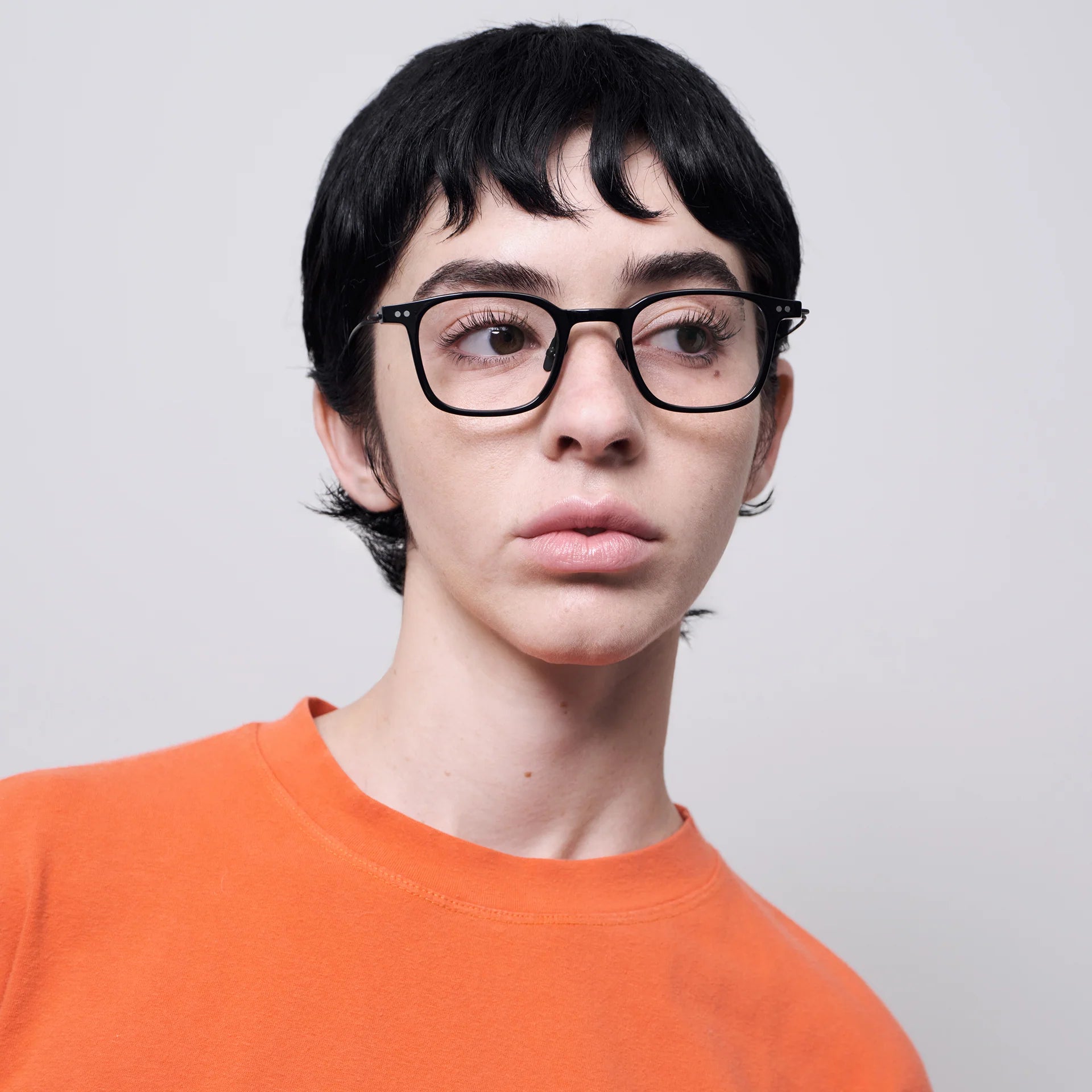 Endo 2505 01 09 アイウェア / BLACK