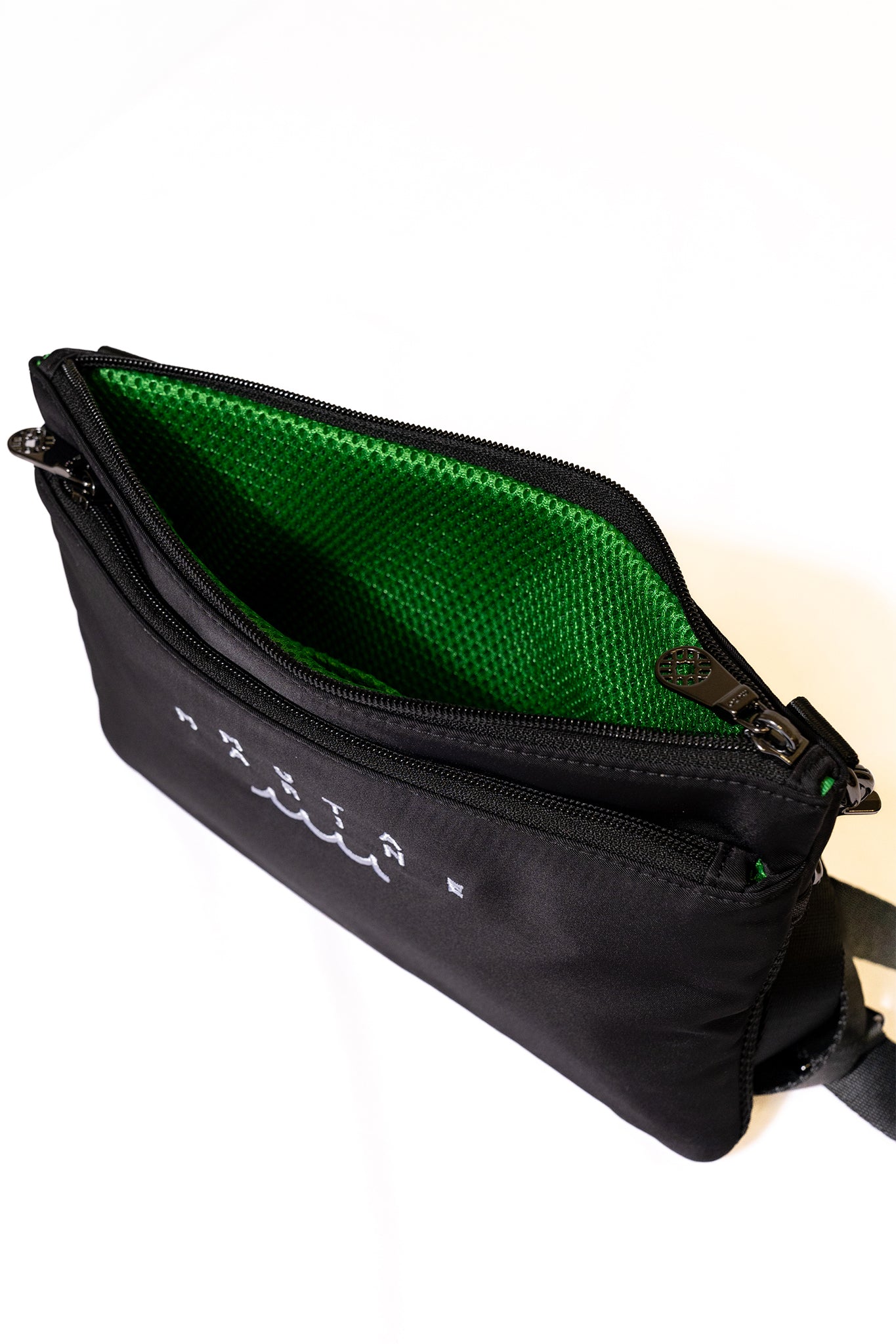 ミニポーチ付き サコッシュ MMSG-230751 / BLACK
