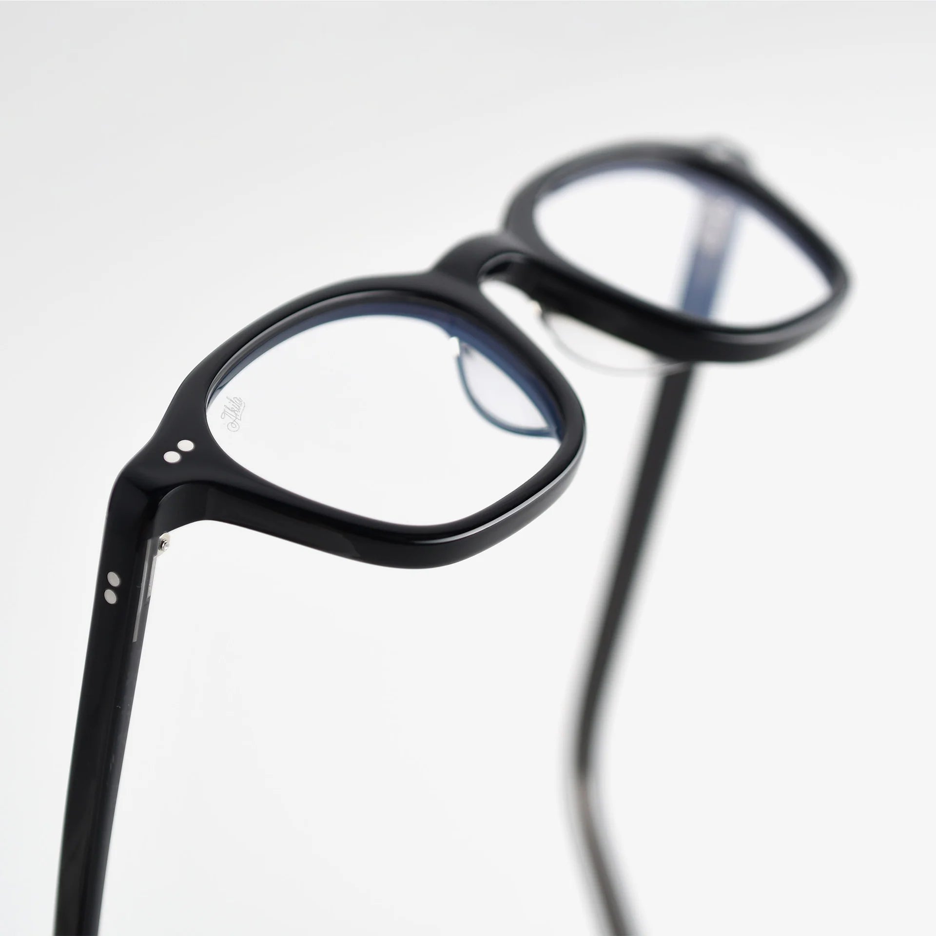 NOMOS / BLACK
