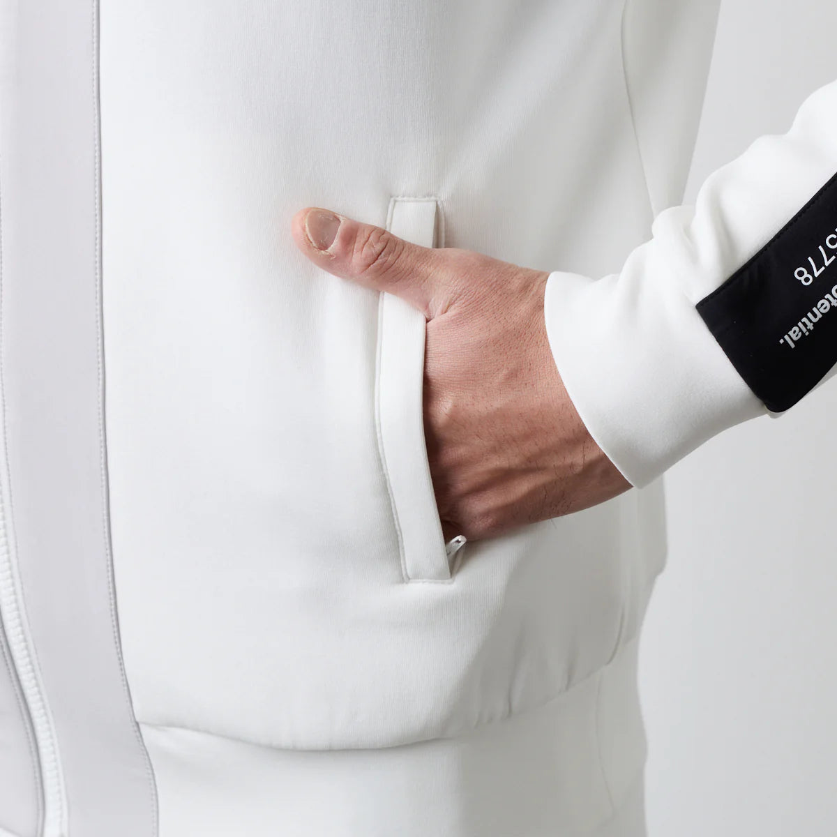 BANDEL GOLF スタンドカラー スウィッチ ジップブルゾン WHITE