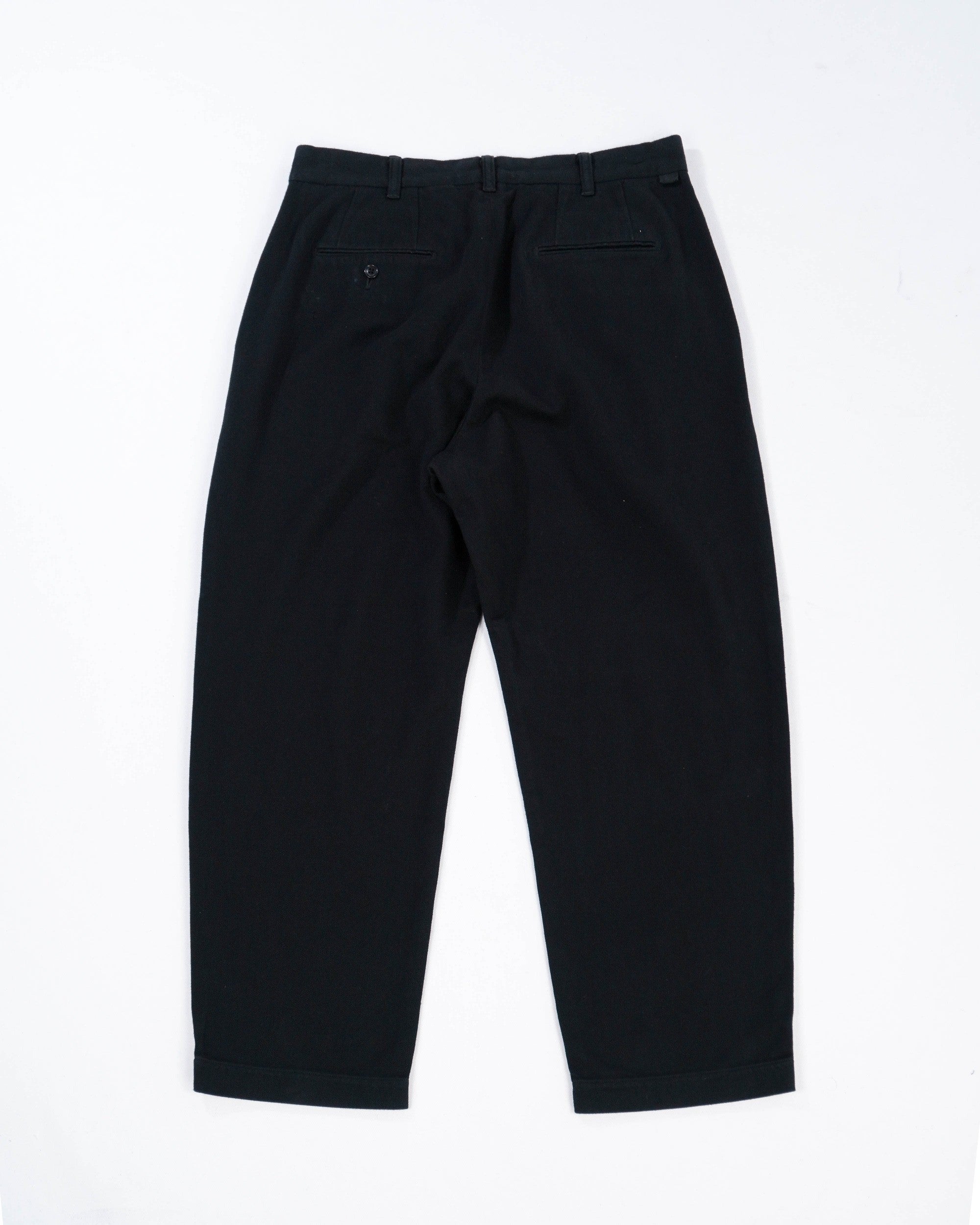 SILKNIZED CHINO TROUSERS AUT-109SN-003 チノパン トラウザーズ 2タック コットン 100% 日本製 / BLACK