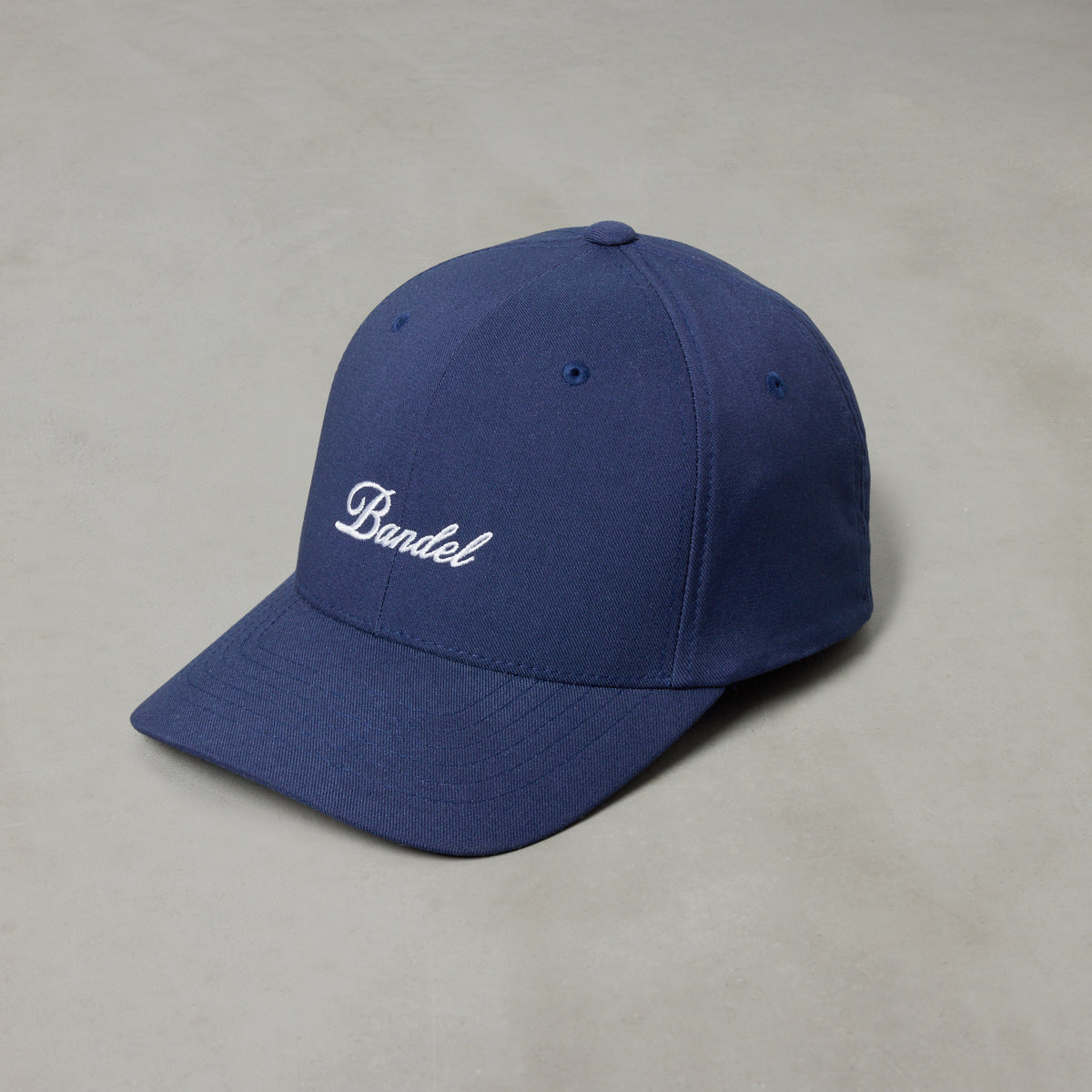 COOL&DRY CURSIVE LOGO CAP BG-46CDCCP キャップ / NAVY