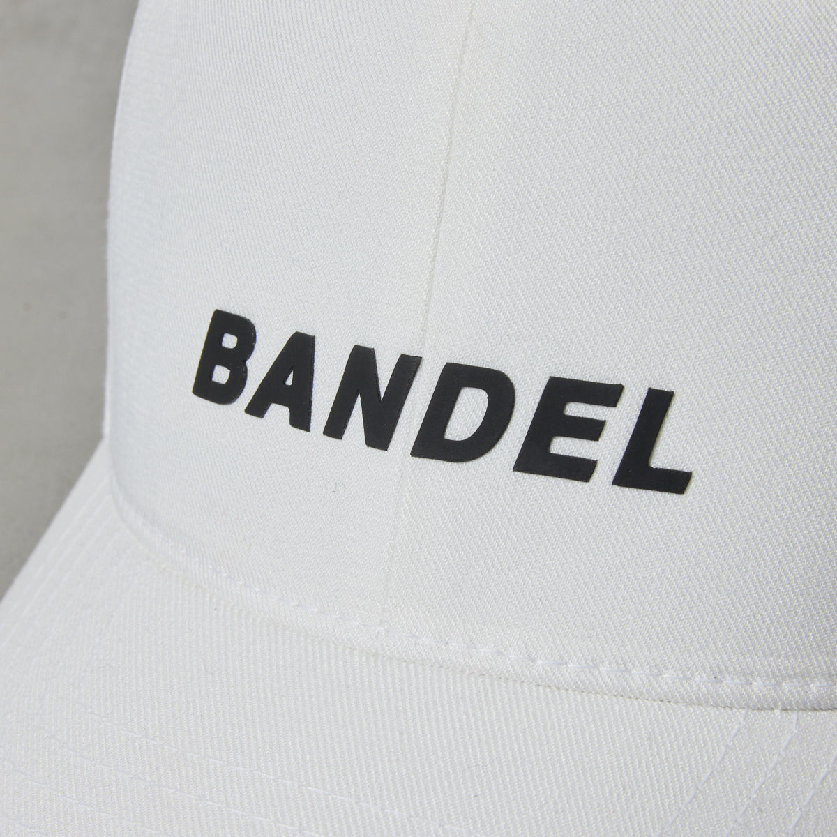 COOL&DRY ITALIC LOGO CAP BG-46CDICP キャップ / WHITE