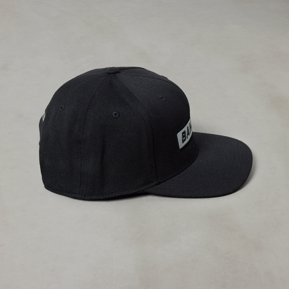 LOGO WAPPEN FLATVISOR CAP BG-46KWFCP キャップ 吸湿 伸縮 / BLACK