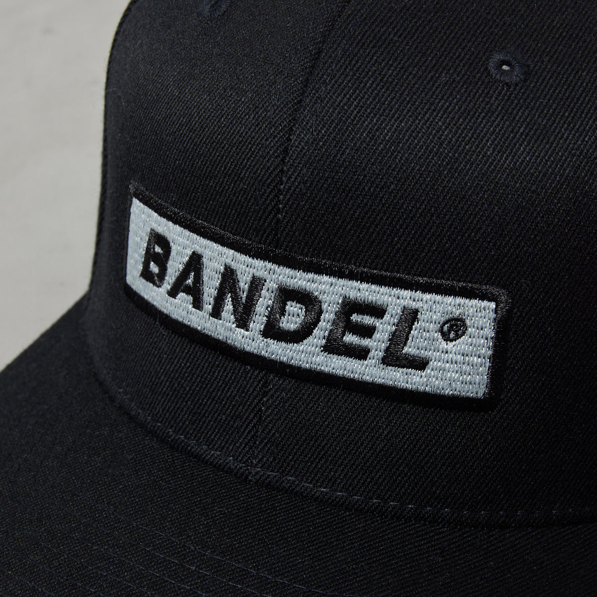 LOGO WAPPEN FLATVISOR CAP BG-46KWFCP キャップ 吸湿 伸縮 / BLACK