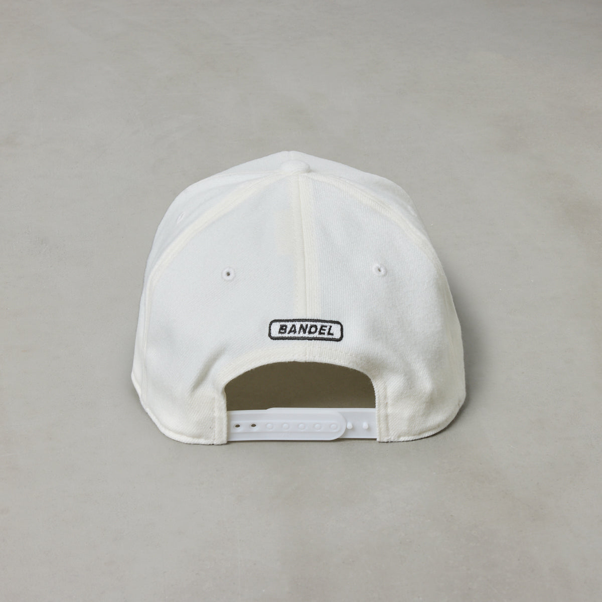 LOGO WAPPEN FLATVISOR CAP BG-46KWFCP キャップ 吸湿 伸縮 / WHITE