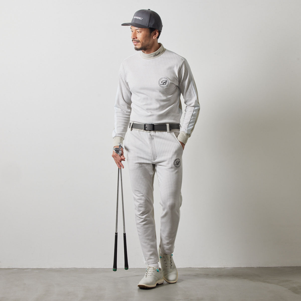 HOUNDSTOOTH BICOLOR TAPERED PANTS BGS-4AHBTP テーパードパンツ 4wayストレッチ 脚長効果 発熱素材 セットアップ / GREIGE
