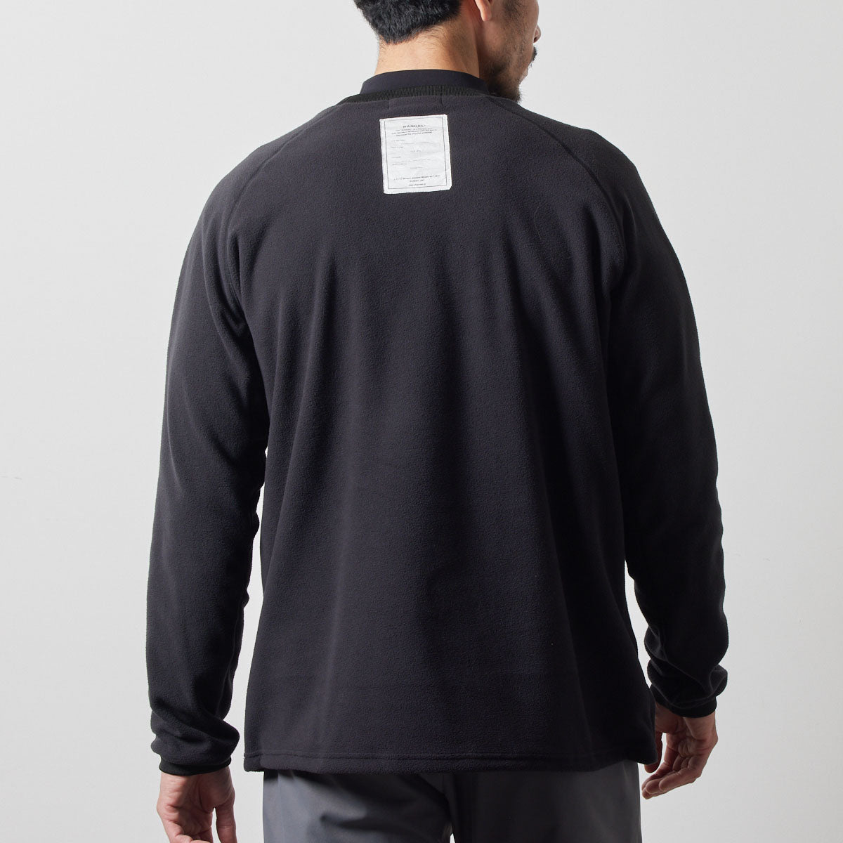 UTILITY FLEECE CREW NECK BGS-4AUFCS ロンT フリース 温度調節 防風 ファスナーポケット ドローコード / BLACK