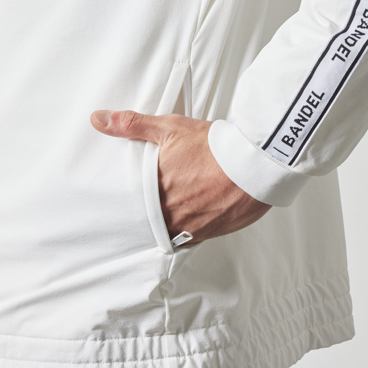 WATER REPELLENT PIPING ZIP PARKA BGS-4AWPZP 高耐久 4WAYストレッチ 撥水 起毛 イージーケア セットアップ / WHITE