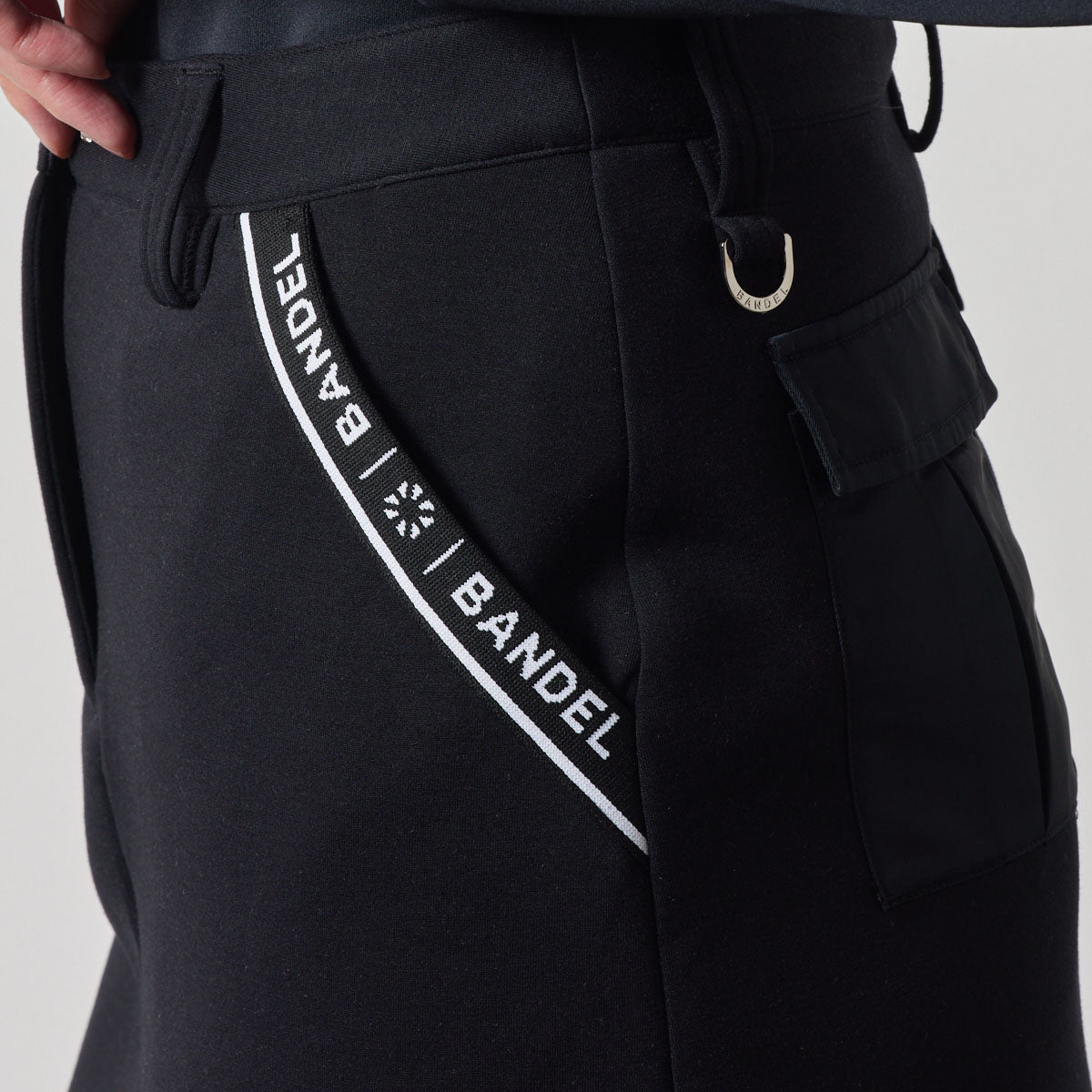 WOMENS NYLON POCKET SKIRT BGS-W4ANPSK スカート 軽量 保温 透けにくい 美シルエット / BLACK