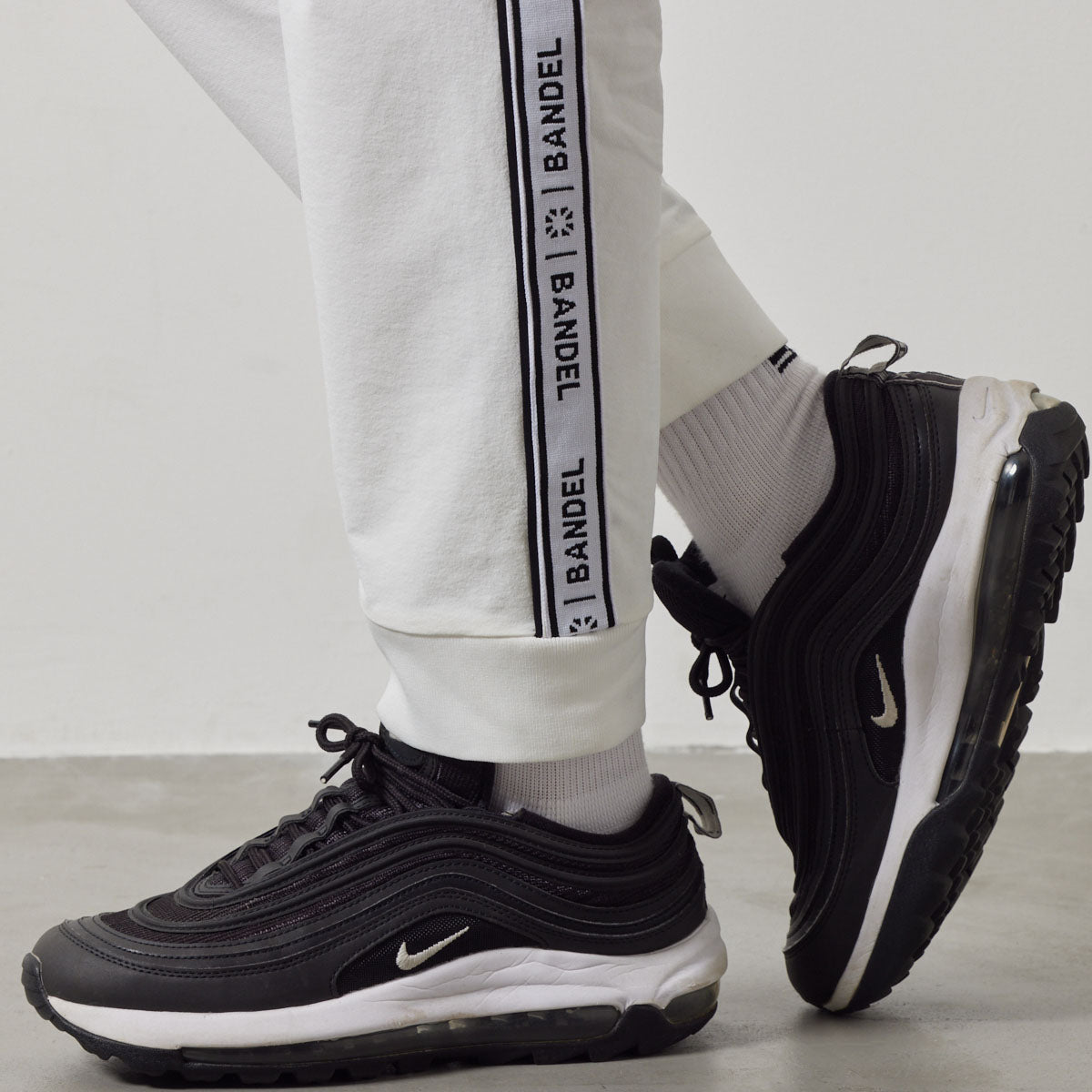 WOMENS WATER REPELLENT PIPING LONGPANTS BGS-W4AWPLP 高耐久 4WAYストレッチ 撥水 起毛 ウォッシャブル セットアップ / WHITE