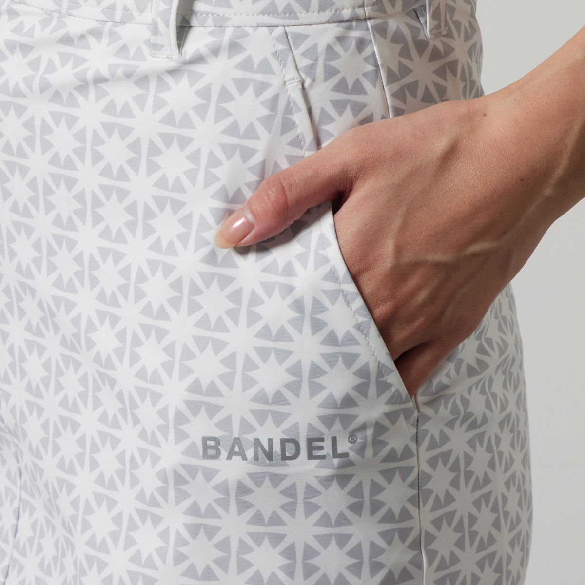 BANDEL GOLF バンデルゴルフ スカート WOMENS ALLOVER STRECH SKIRT BGS-W4SAOSK WHITE LIGHT GRAY ホワイト グレー