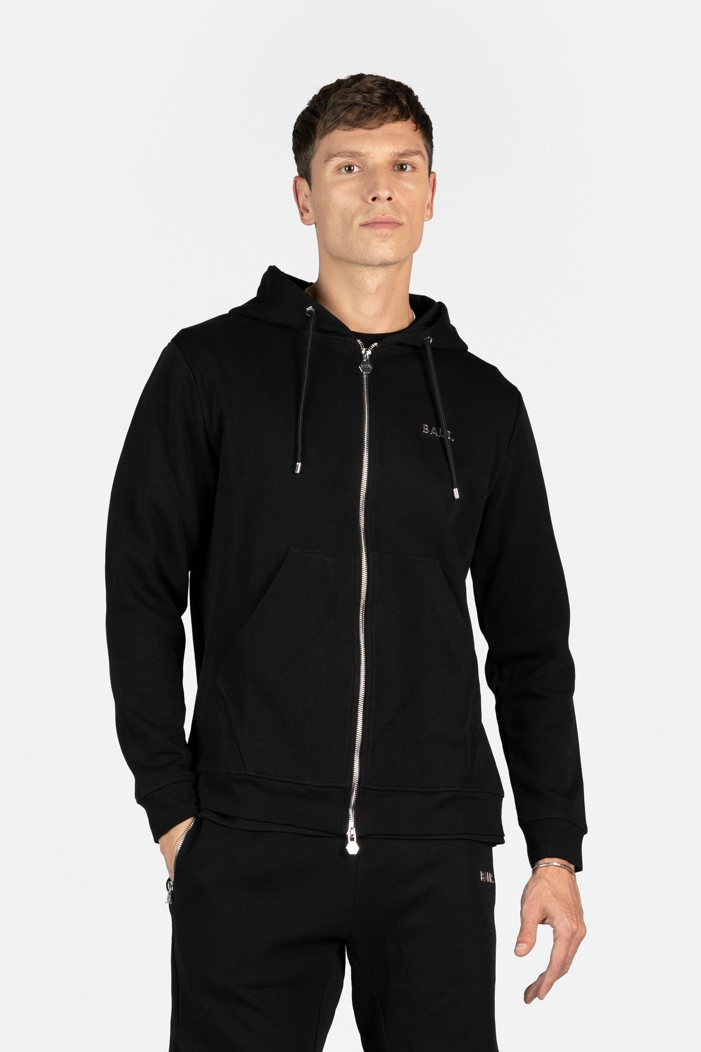 Q-Series Regular Fit Zip Through Hoodie B1269.1001 フーディー ダブルジップ / Black