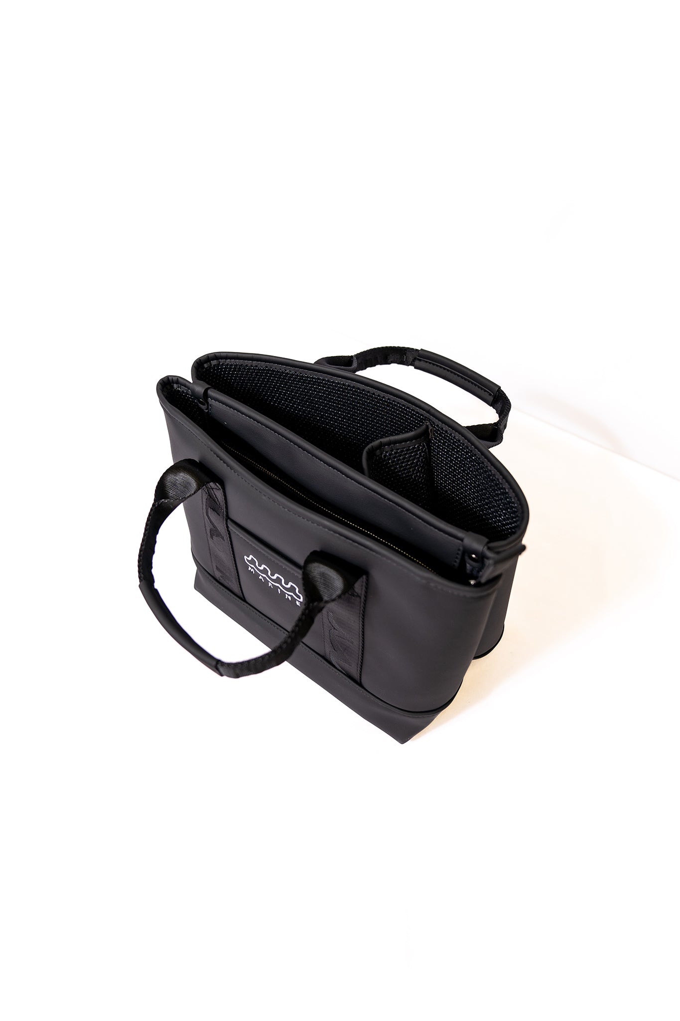 CONTINUA エシカルレザー パーテーショントートバッグ MMSG-230750 / ブラック