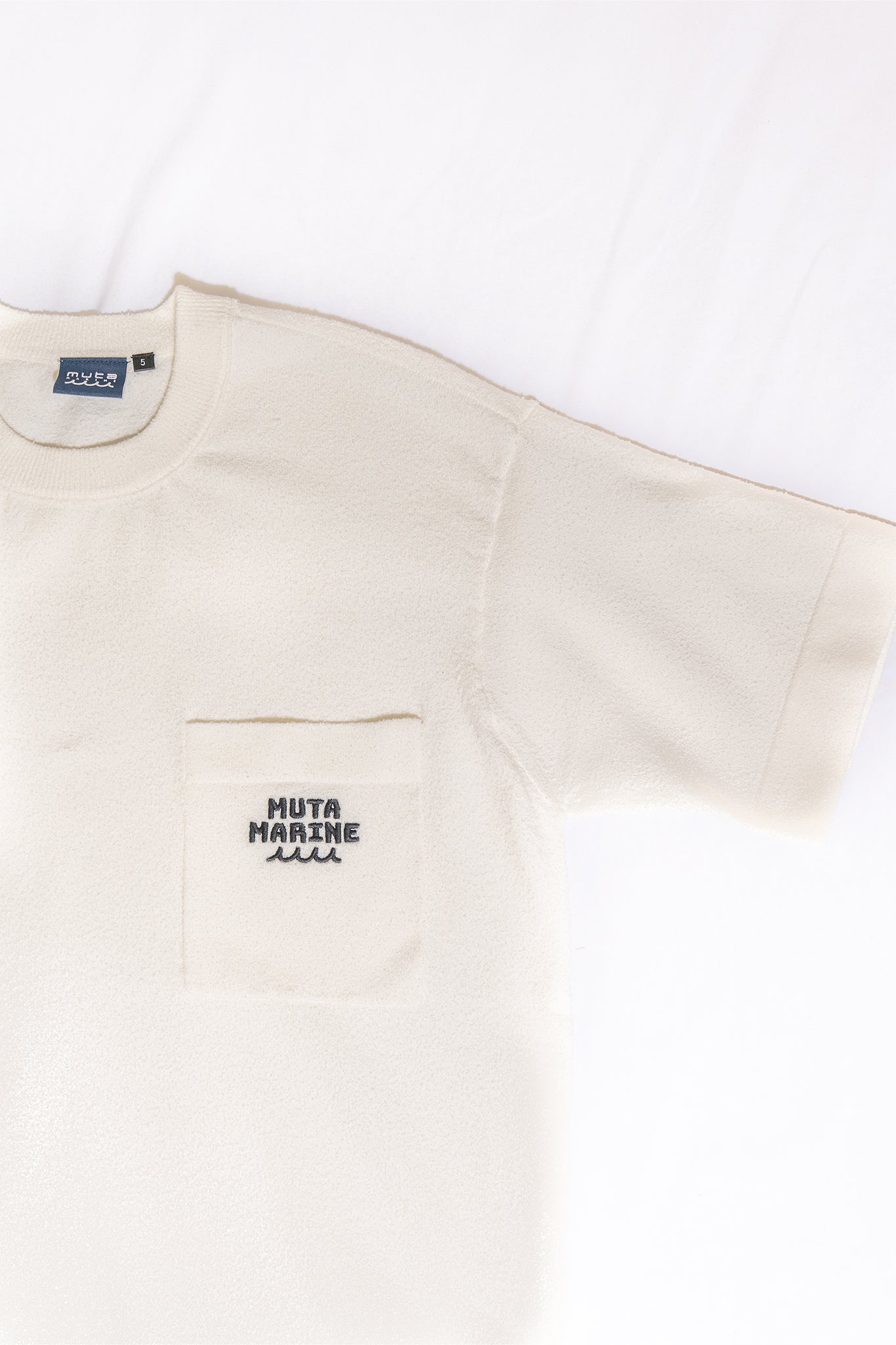 ブークレニット Tシャツ MMTK-434448 / WHITE