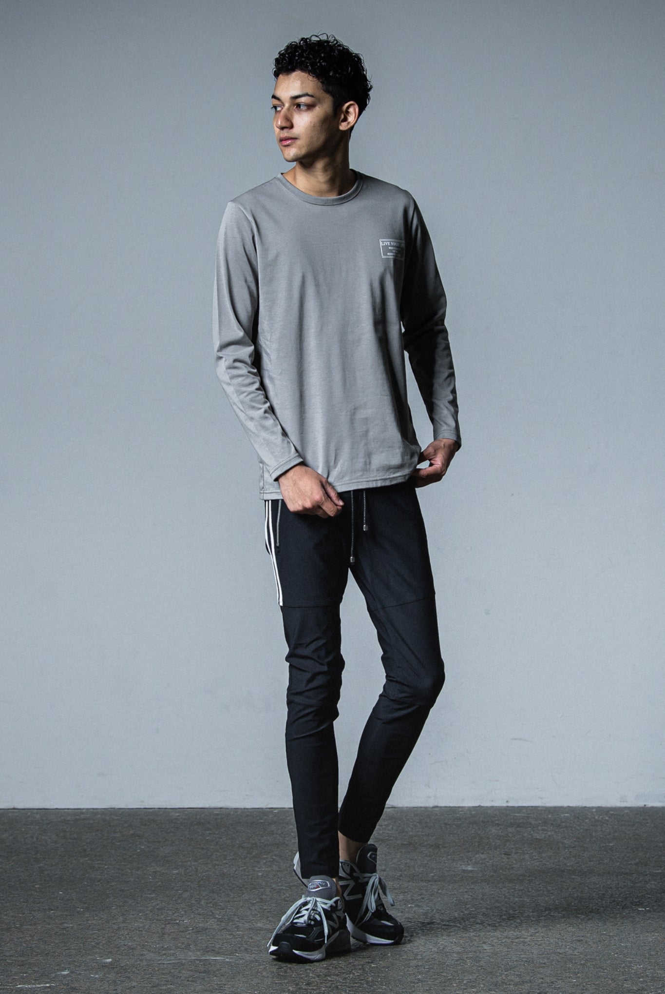 Johnson LINE NYLON PT BASIC-ST-009 SUPER TIGHT TAPERD ロングパンツ 機能素材 / BLACK×LINE WHITE