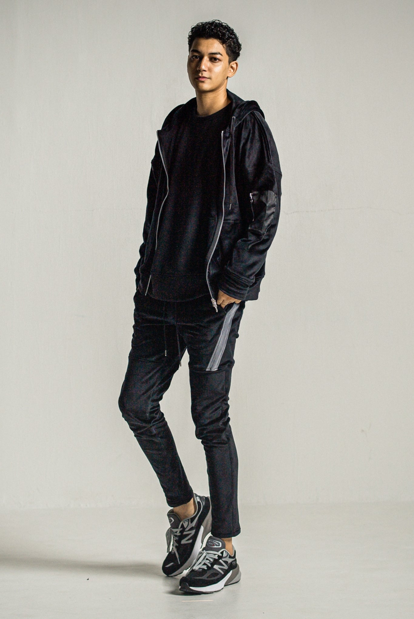 velours fleece zip loose hoodie RC34-C-009 フリースパーカー オーバーサイズ ストレッチ性 快適な着心地 / BLACK