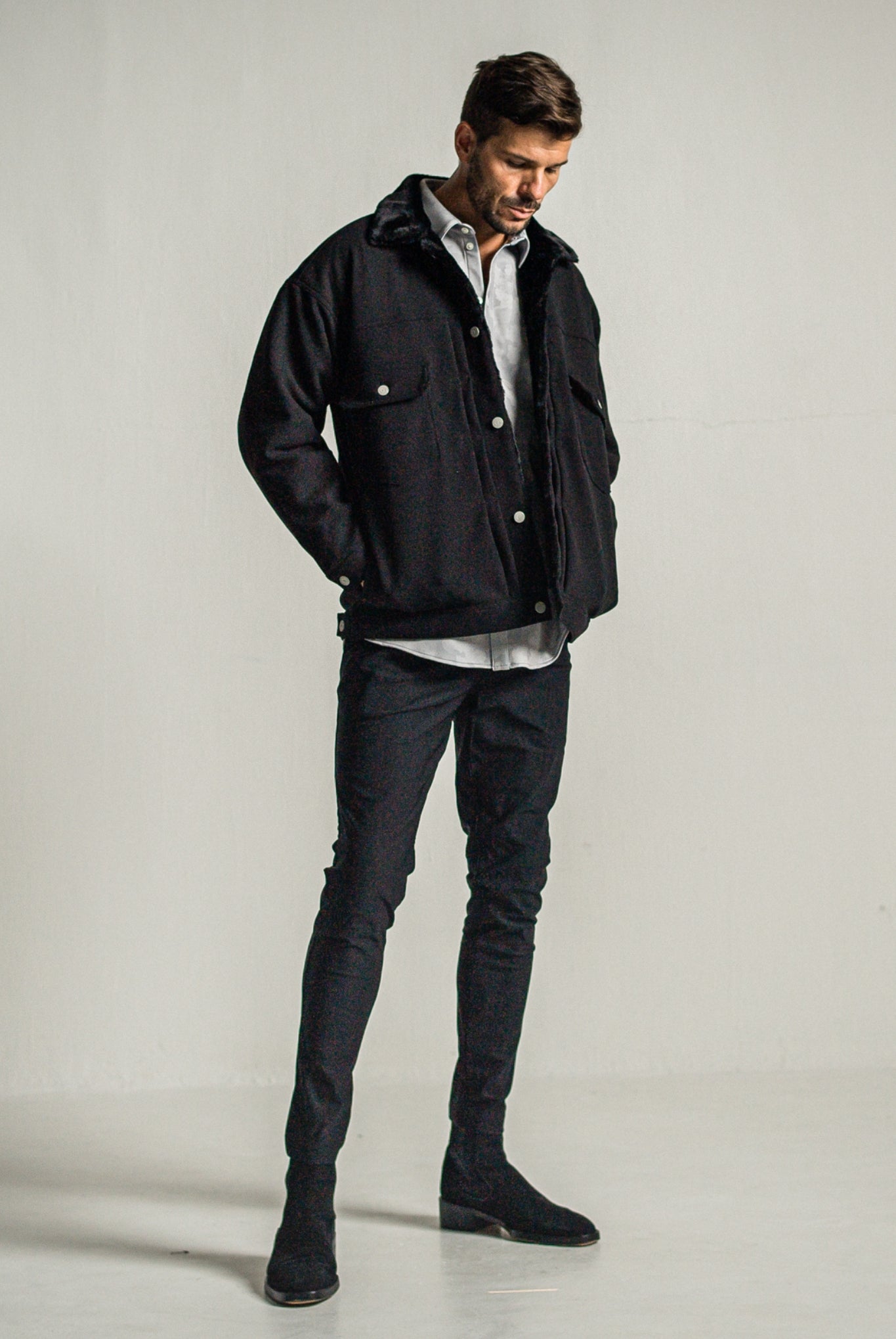 CHRIS EASY HEAT TUCK PANTS RC34-ST-016HT スラックス イージーパンツ ユニセックス タイトテーパード 裏起毛 保温 蒸れにくい 360°ストレッチ ワンタック ベルト不要 / BLACK