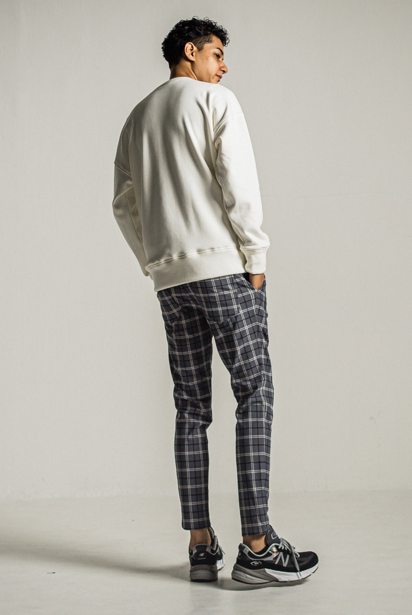 CHRIS EASY HEAT TUCK PANTS RC34-ST-016HT スラックス イージーパンツ タイトテーパード ユニセックス 裏起毛 保温 蒸れにくい 360°ストレッチ ワンタック ベルト不要 / CHECKGREY