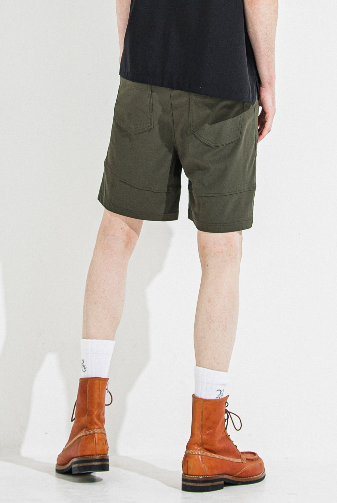 TYLER NYLON SHORTS RC36-HP-002 ショートパンツ 速乾性 ストレッチ しなやかな手触り / KHAKI