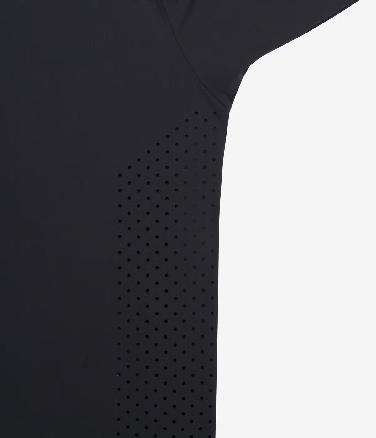 NEW  PUNCHED MESH HALF MOCKNECK T