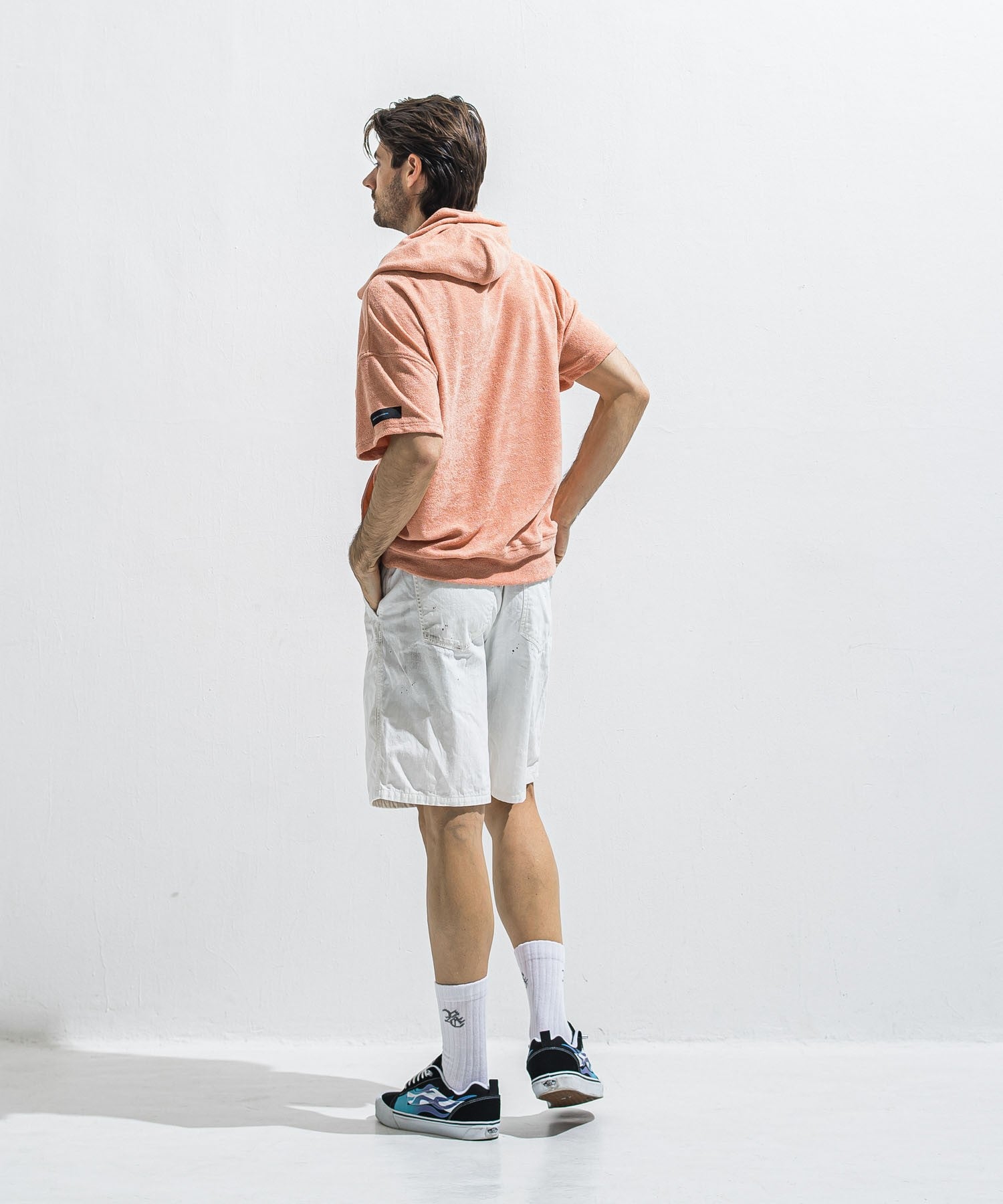 PILE HALF　HOODIE