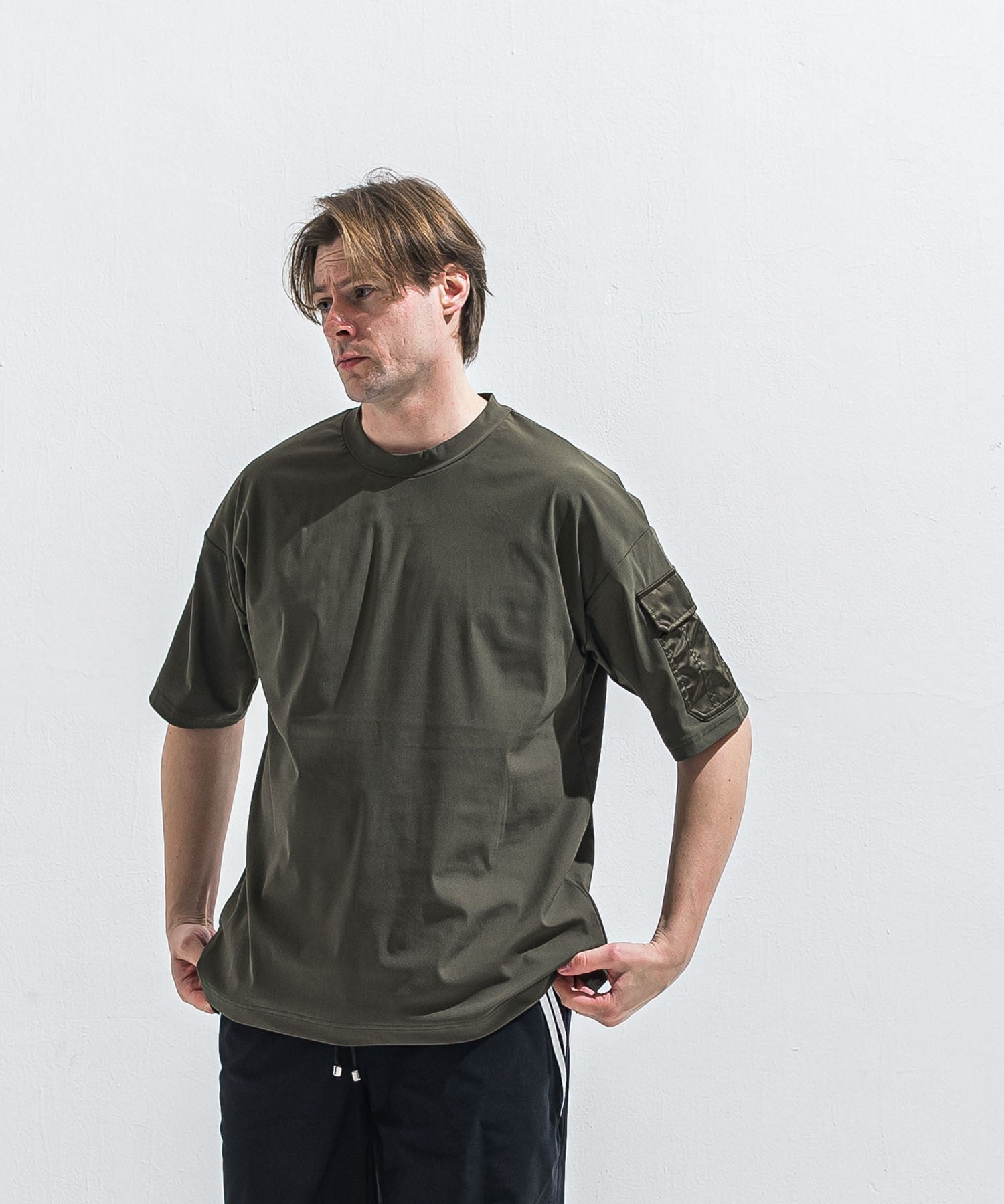 RESOUND CLOTHING リサウンドクロージング militaryPocket nylon OVER TEE RC40-T-008 KHAKI