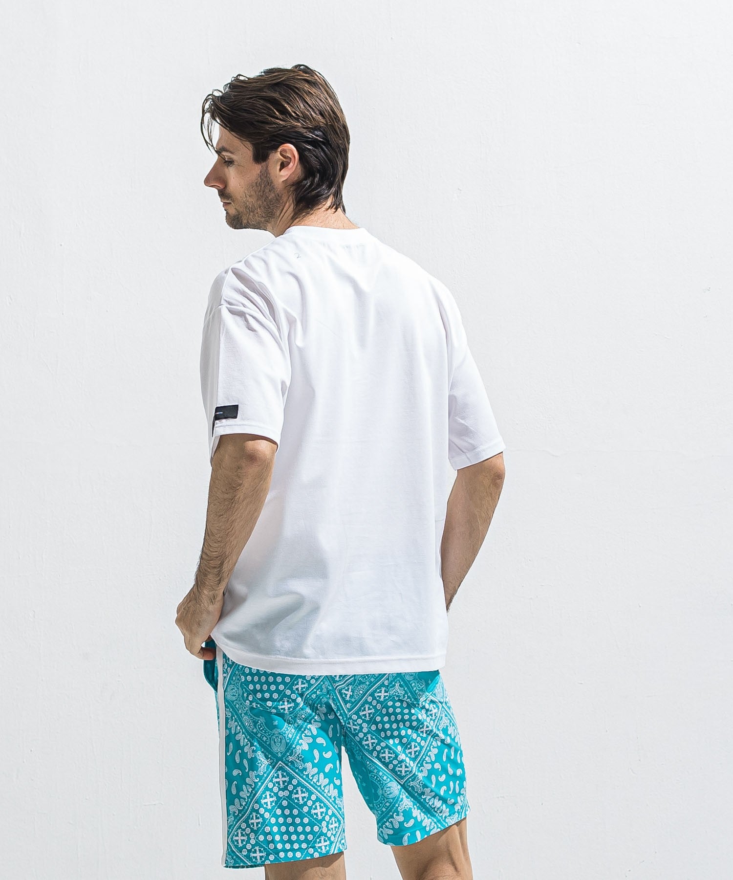 REV MESH OVER TEE