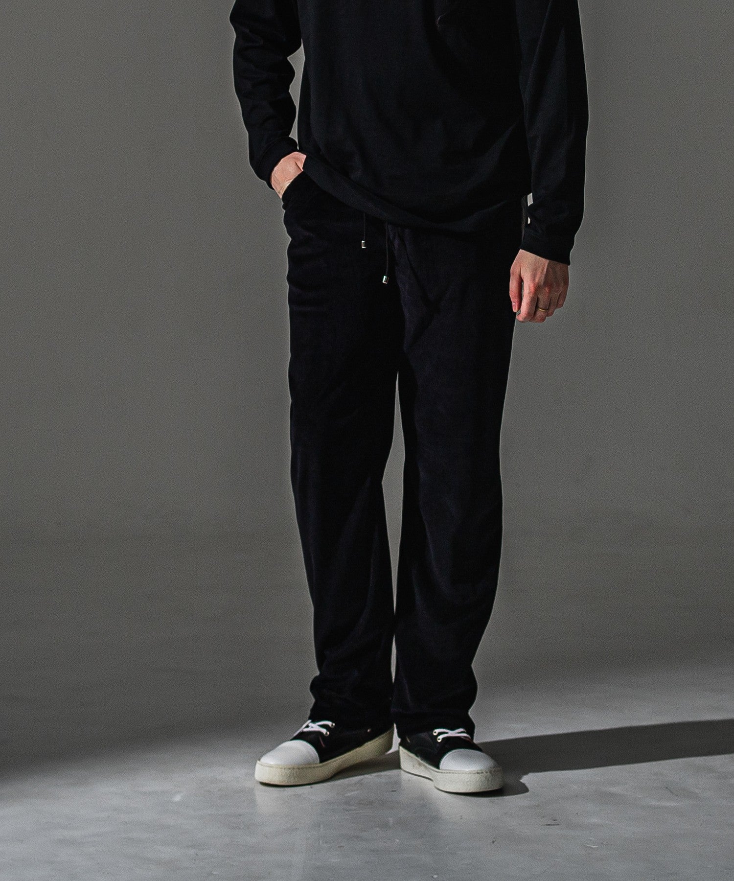 RESOUND CLOTHING リサウンドクロージング VELOUR SIMIWIDE TUCK PT RC41-ST-044 BLACK