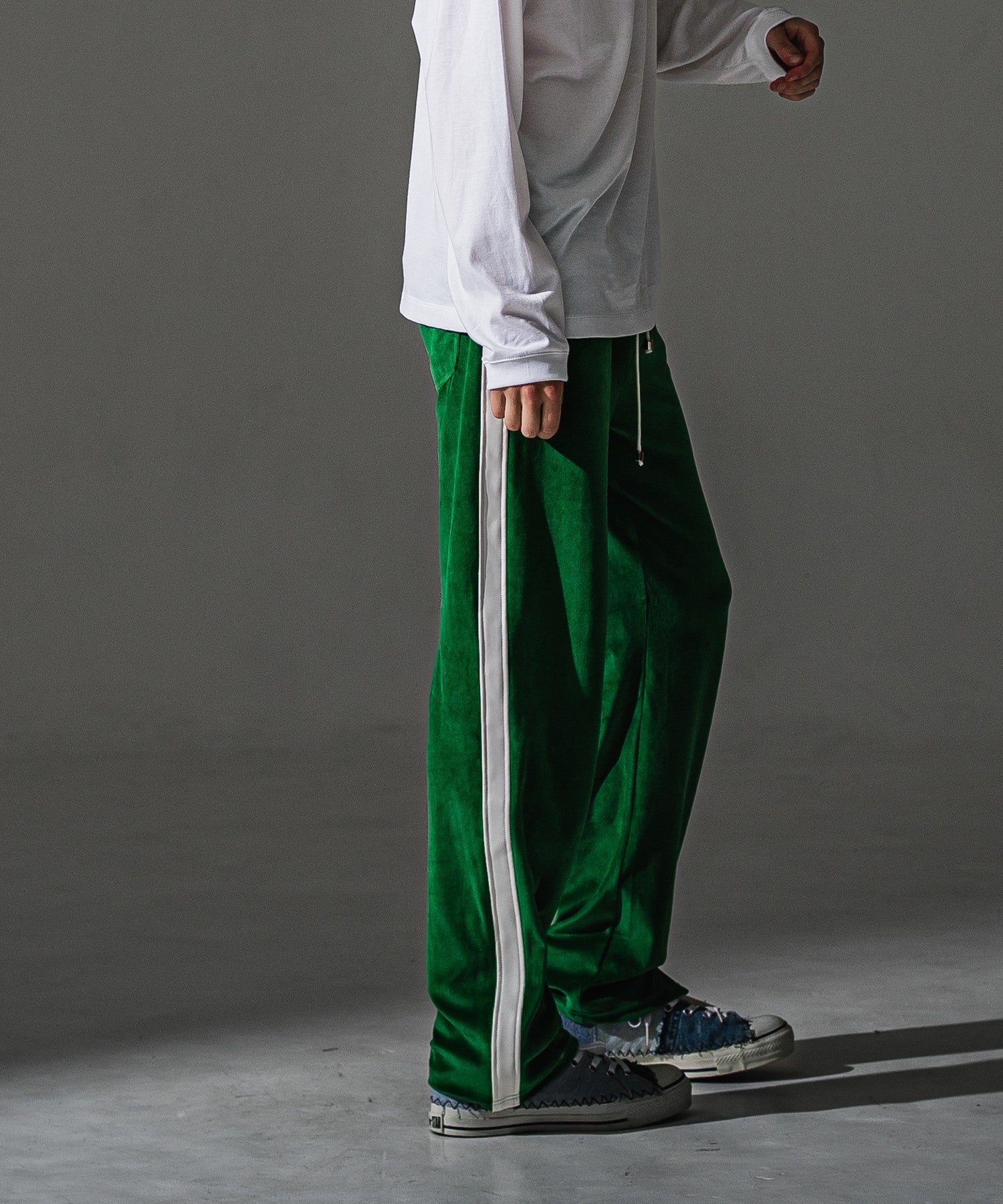 RESOUND CLOTHING リサウンドクロージング VELOUR SIMIWIDE TUCK PT RC41-ST-044 GREEN