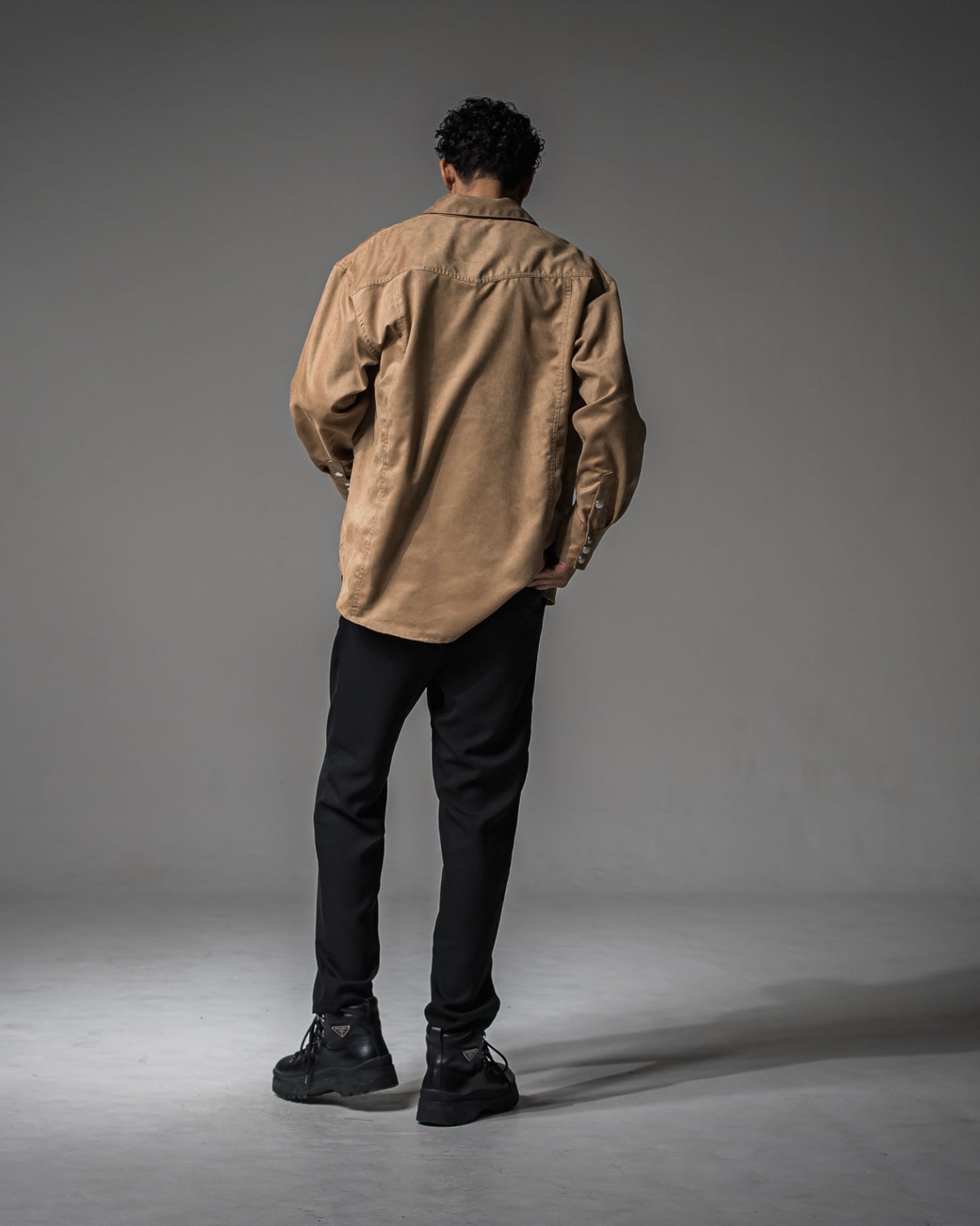 James over suede　shirt
