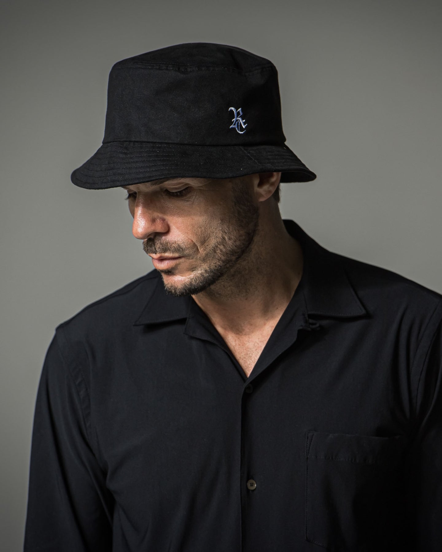 Suede bucket hat
