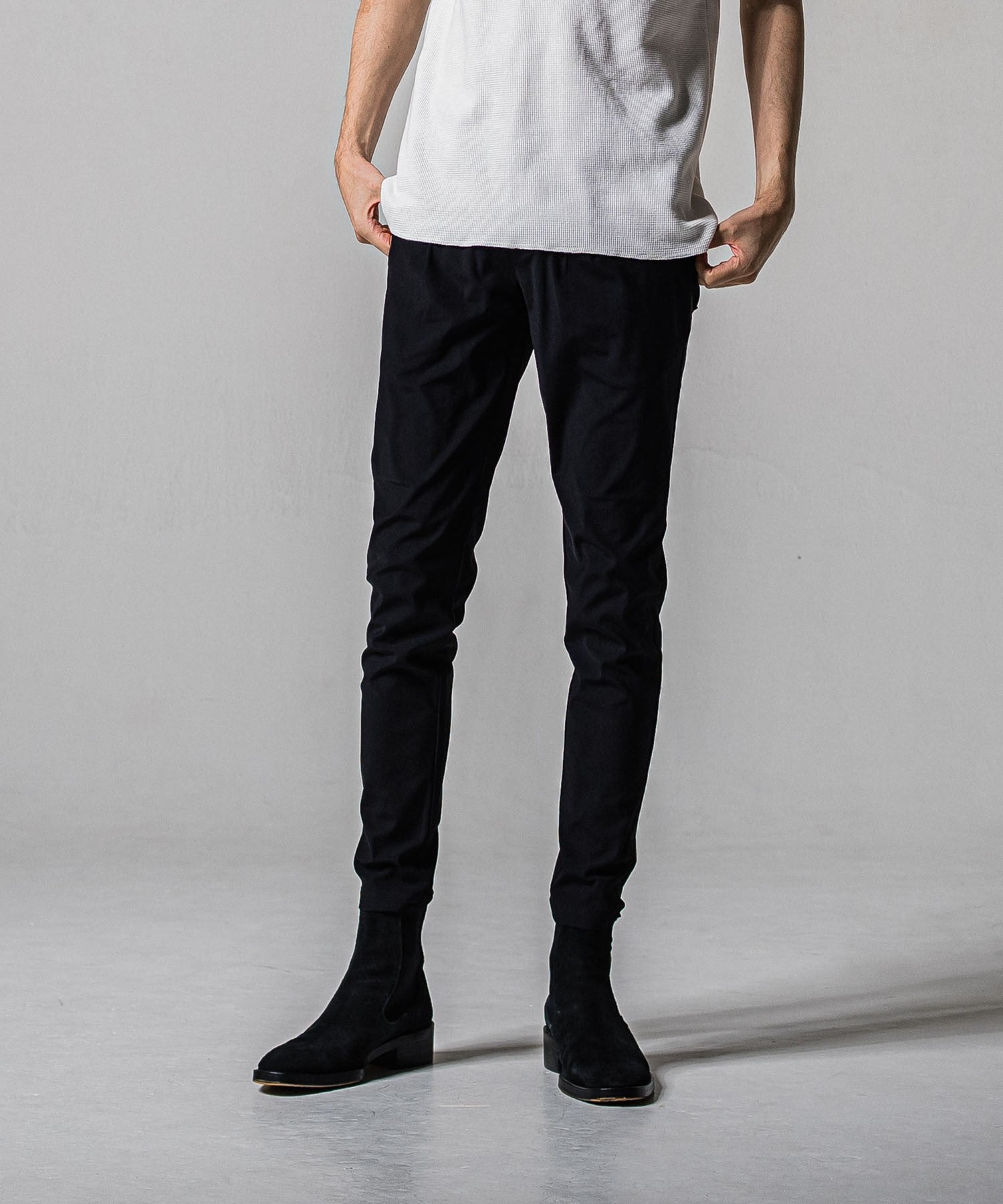 CHRIS　EASY  TUCK PANTS BLACK