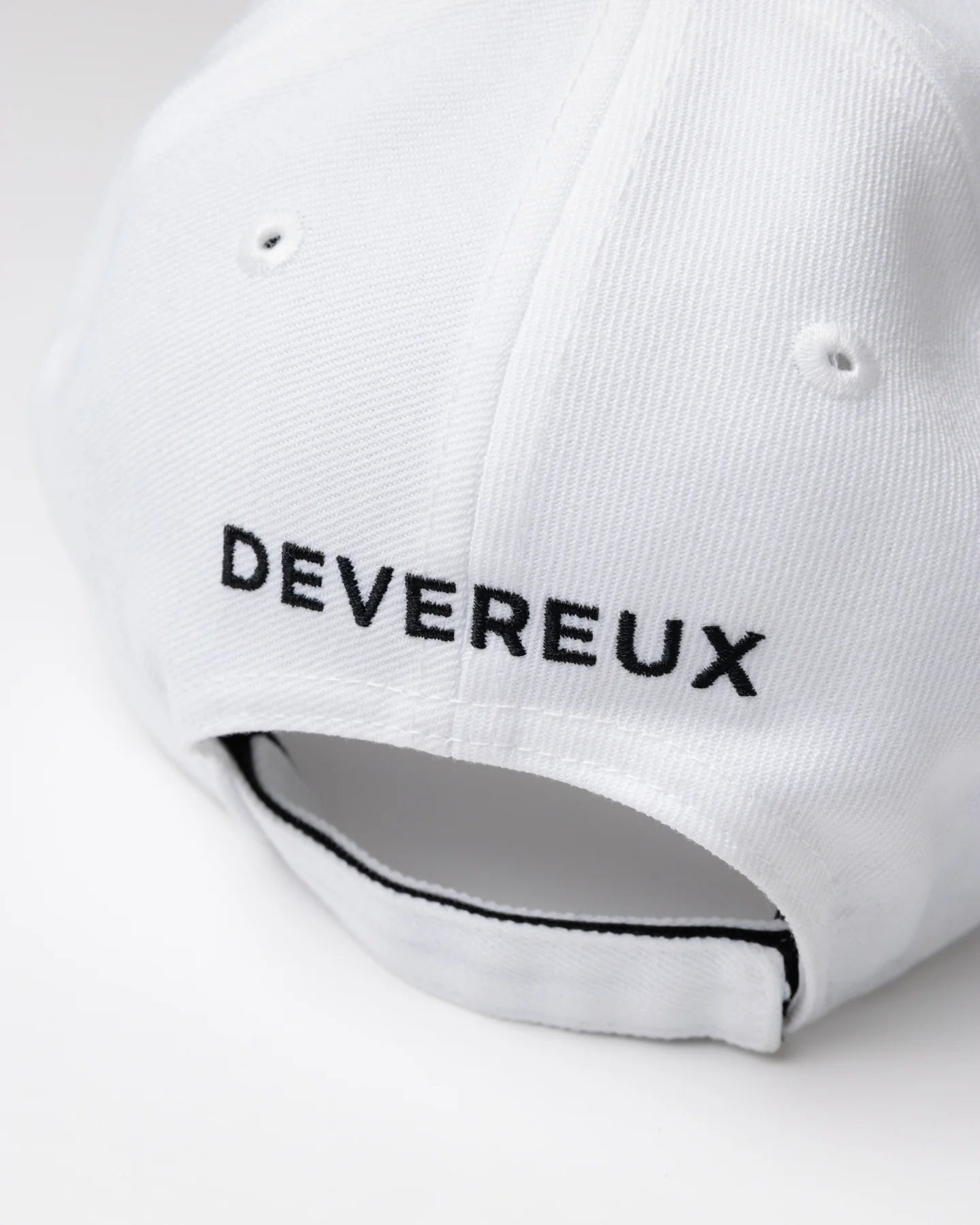 【DVG × NEW ERA®】 SKULL CAP 075762801-WHITE