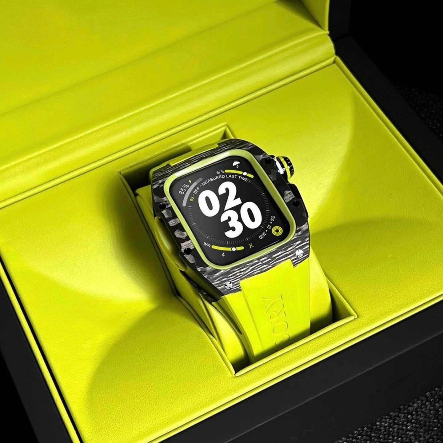 GOLDEN CONCEPT ゴールデンコンセプト Apple Watch  Case - RSM45 -Lime Bliss