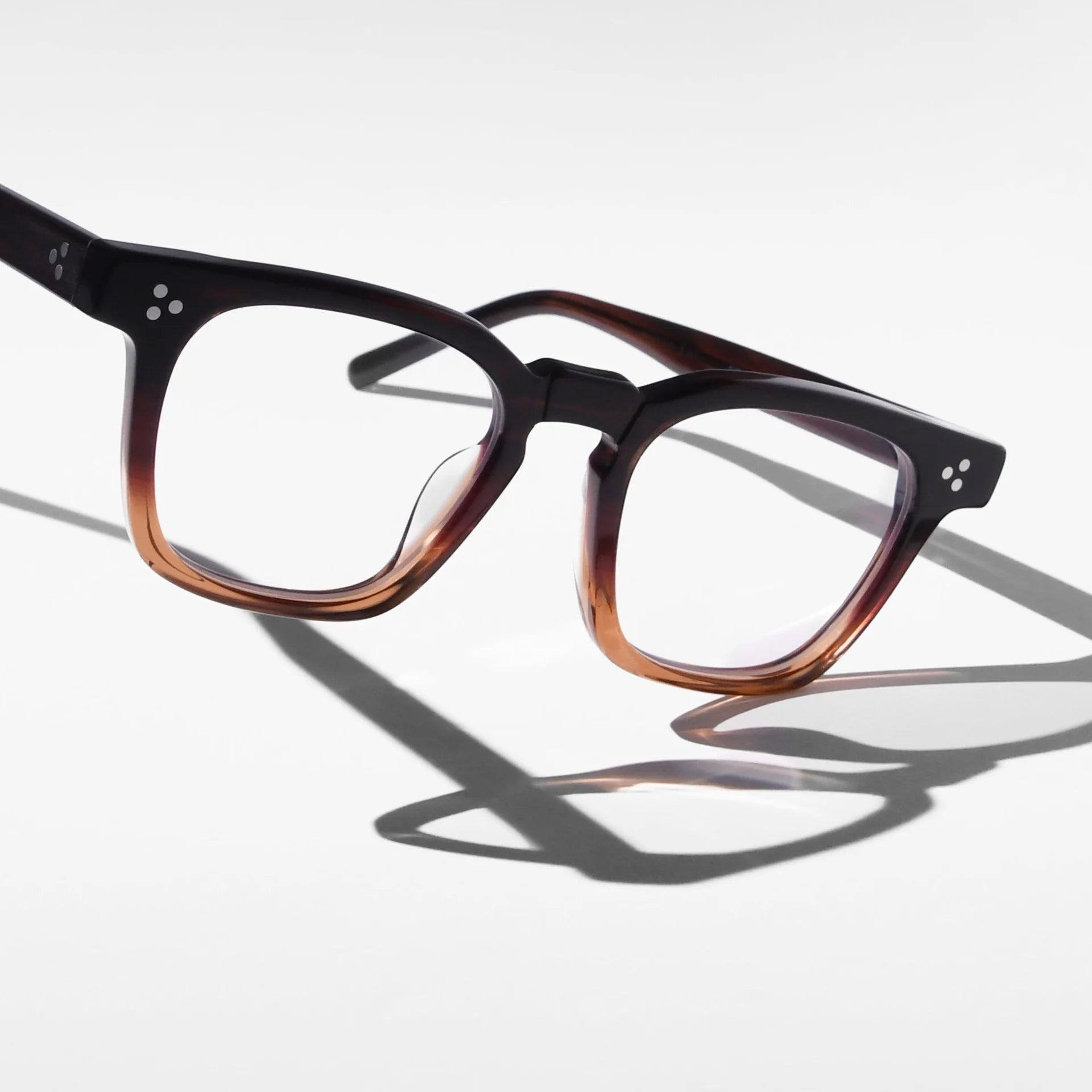 Calipso 2431 13 09 アイウェア / Brown Gradient