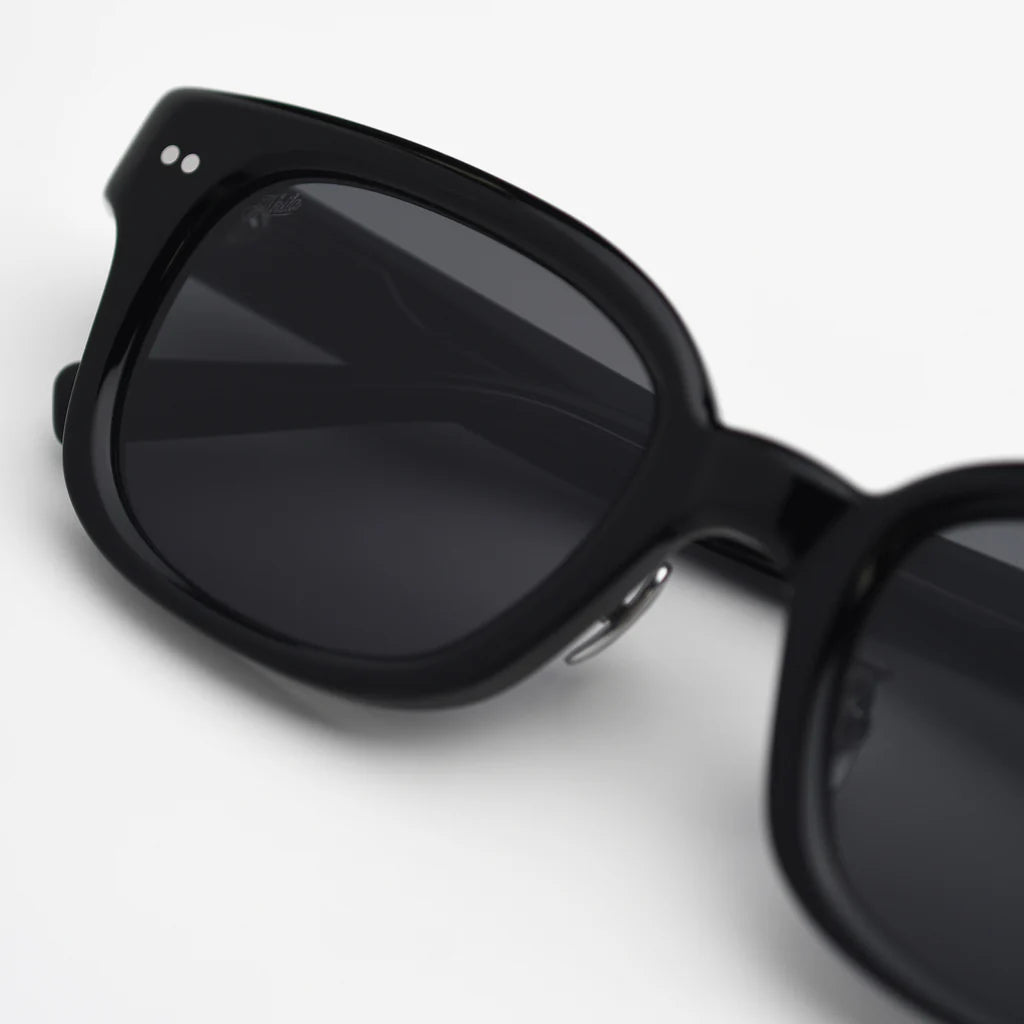 ATLAS  BLACK/BLACK