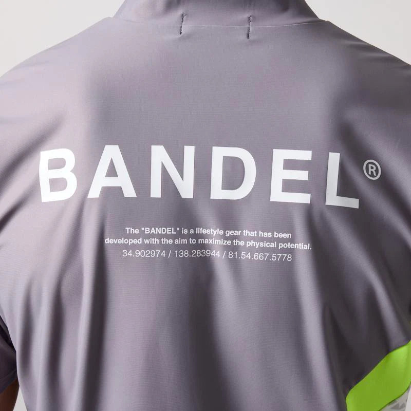 BANDEL ALLOVER SWITCH S/S MOCK NECK SHIRTS